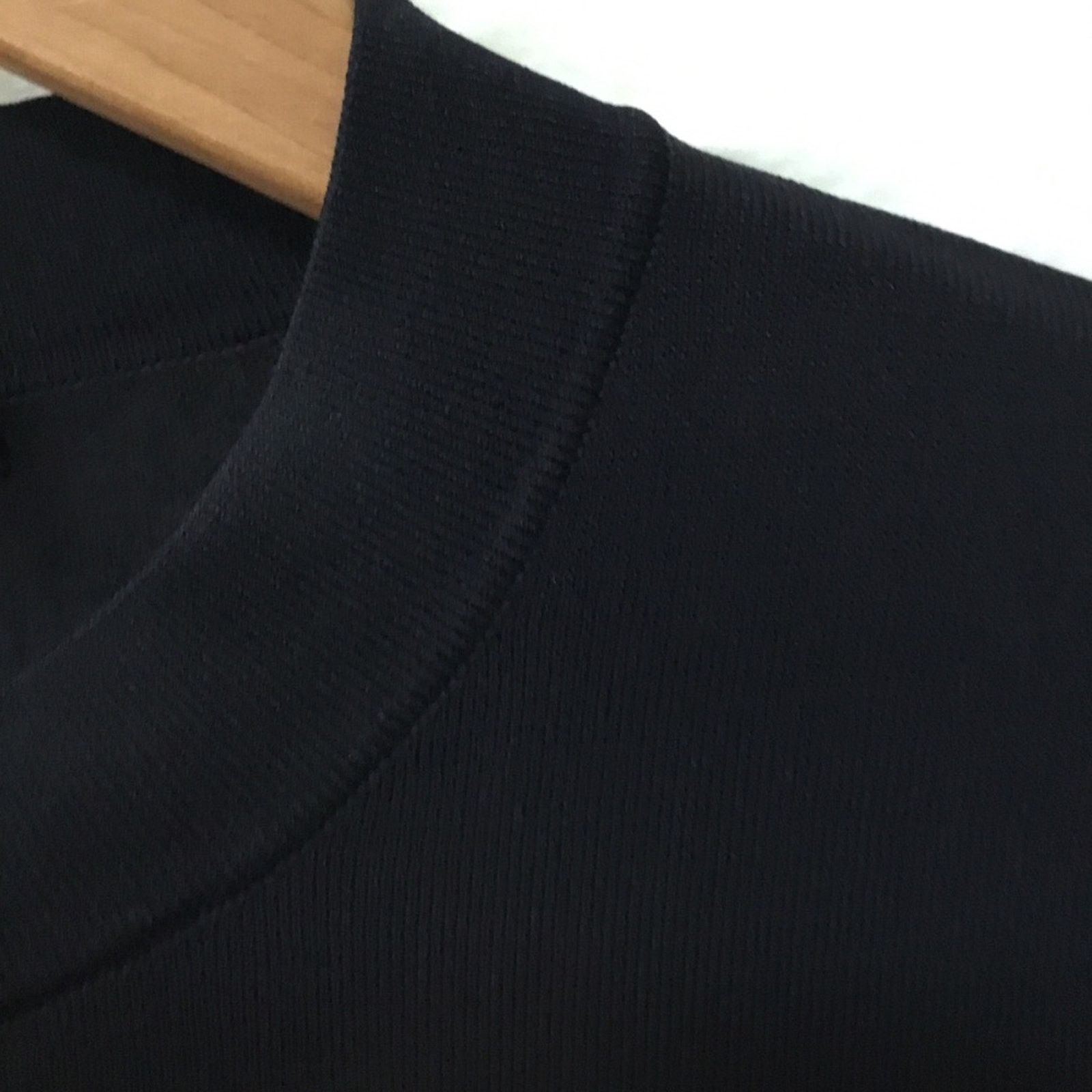Cos COS Black Stretchy Dress with White Trim On Pleated Cuffs Size XS / US 0-2 / IT 36-38 - 6 Thumbnail