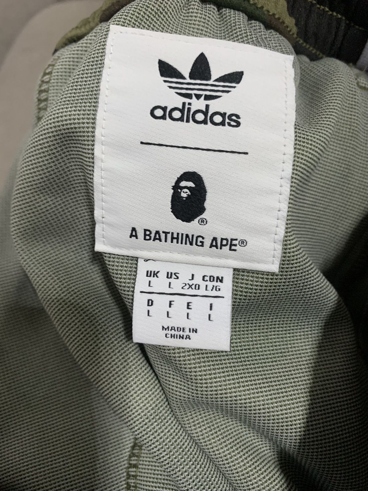 Adidas × Bape BAPE x ADIDAS adicolor Track Pants Size US 33 - 6 Thumbnail