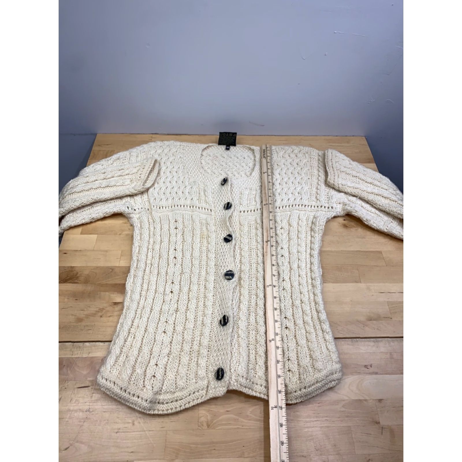 Vintage Carraig Donn Cardigan Womens M Beige Wool Knit Button Knit Casual Long Sleeve Regular Size M Cardigan Wool Beige 12412 Womens Vintage-Style? Size M / US 6-8 / IT 42-44 - 6 Thumbnail
