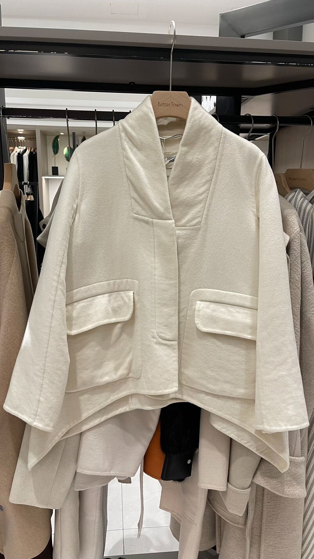 Hermes Hermes Off-White Cashmere Short Coat - dmc Size US S / EU 44-46 / 1 - 1 Thumbnail