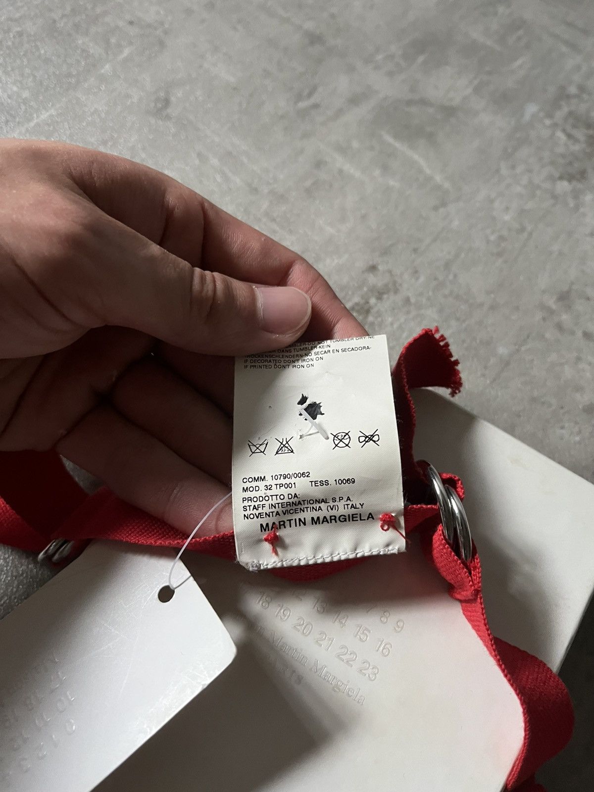 Maison Margiela Maison Margiela F/W 2006 Artisanal buckles red belt Size ONE SIZE - 6 Thumbnail