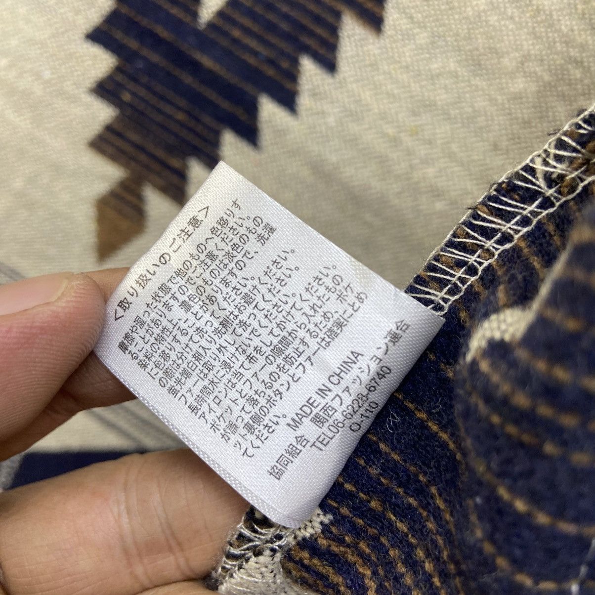 Japanese Brand Japanese Brand Native Fleece Buttonless Long Cardigan Size M / US 6-8 / IT 42-44 - 20 Thumbnail