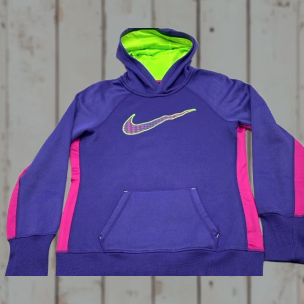 Nike Nike Therma-Fit Hoodie Womens M Purple Long Sleeve Nike Therma Size M / US 6-8 / IT 42-44 - 1 Thumbnail