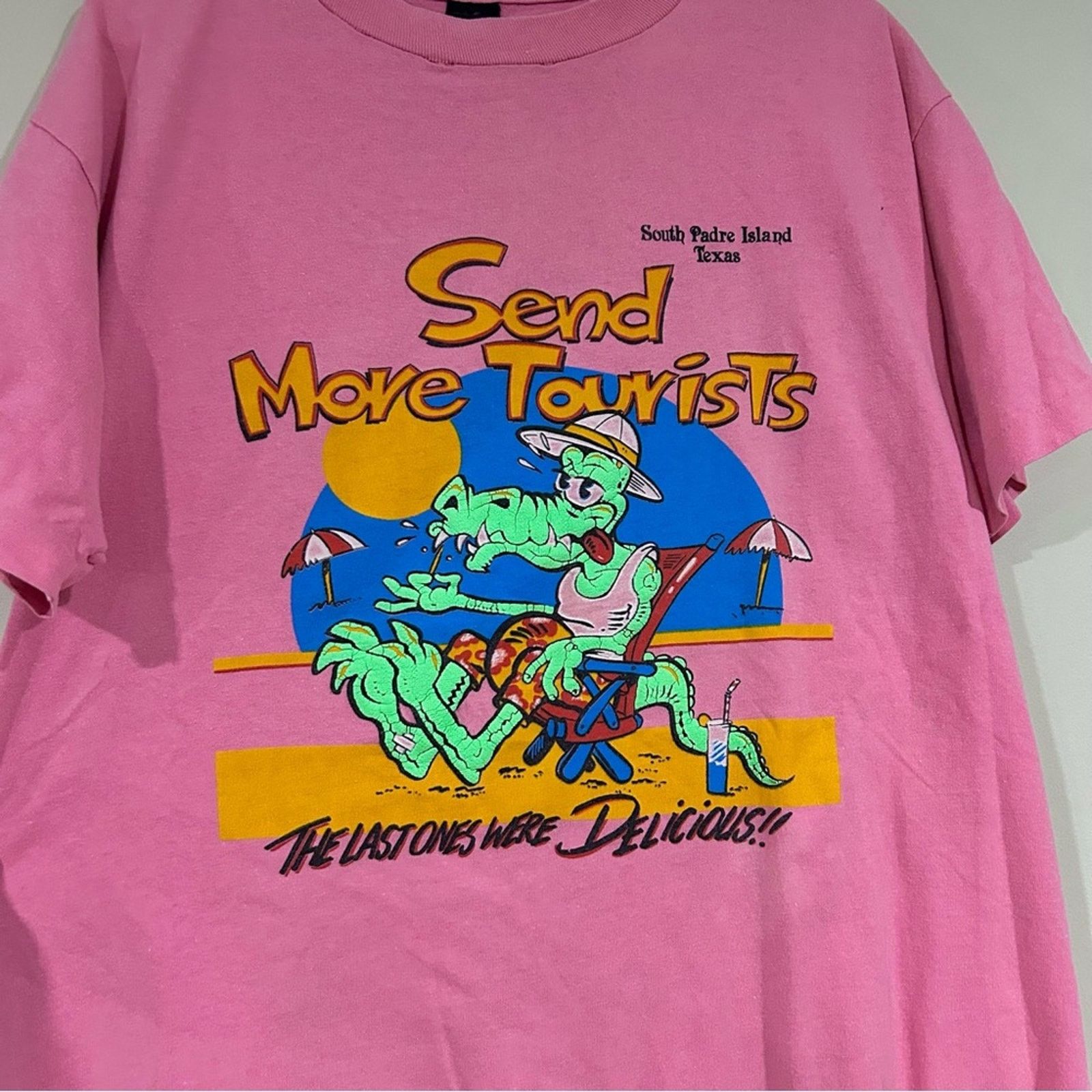 Other Vintage Send More Tourists South Padre Island Texas Shirt Size US L / EU 52-54 / 3 - 3 Thumbnail