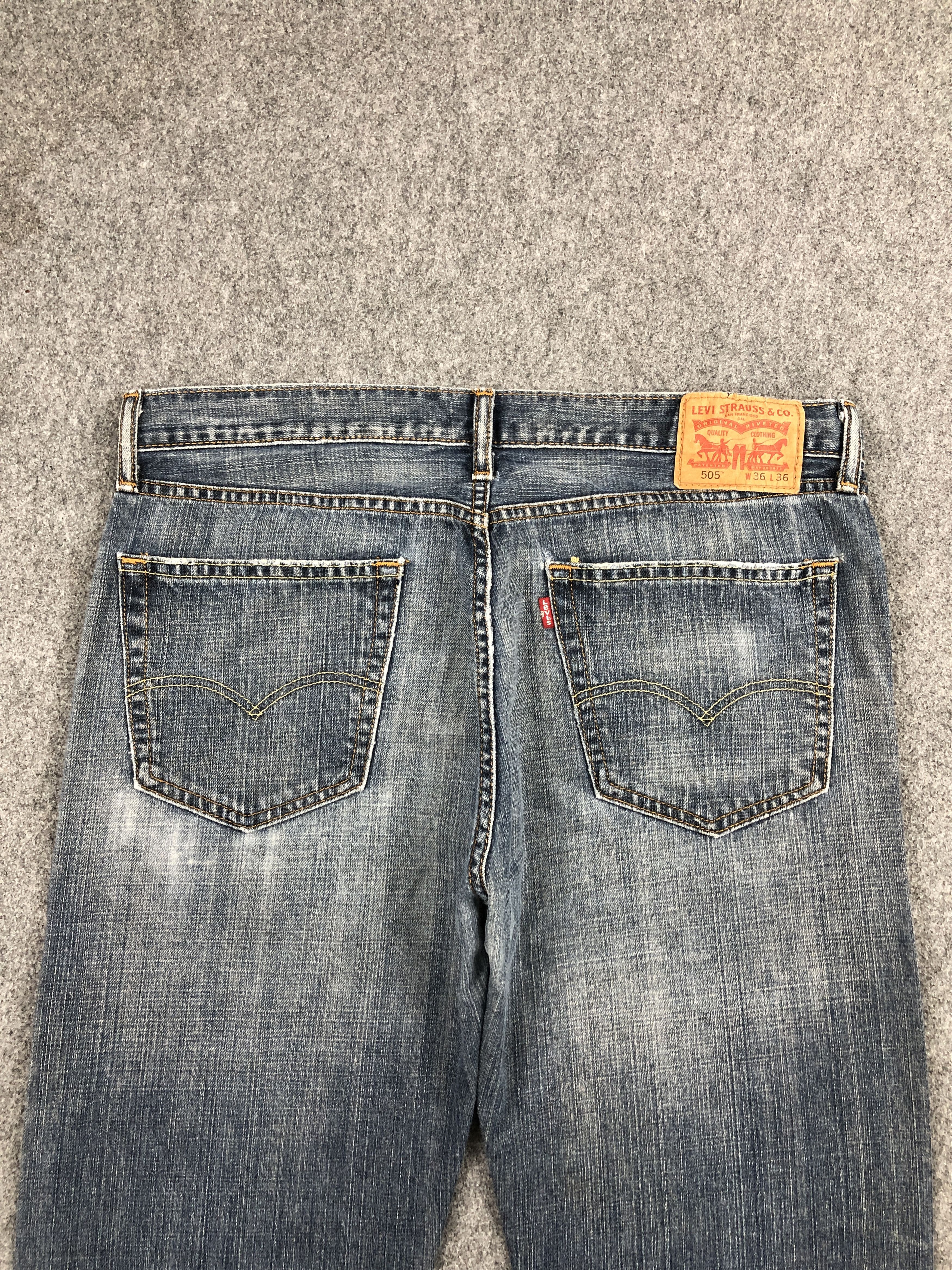 Levi's Vintage Levis 505 Faded Blue Jeans DP2434 Size US 35 - 4 Thumbnail