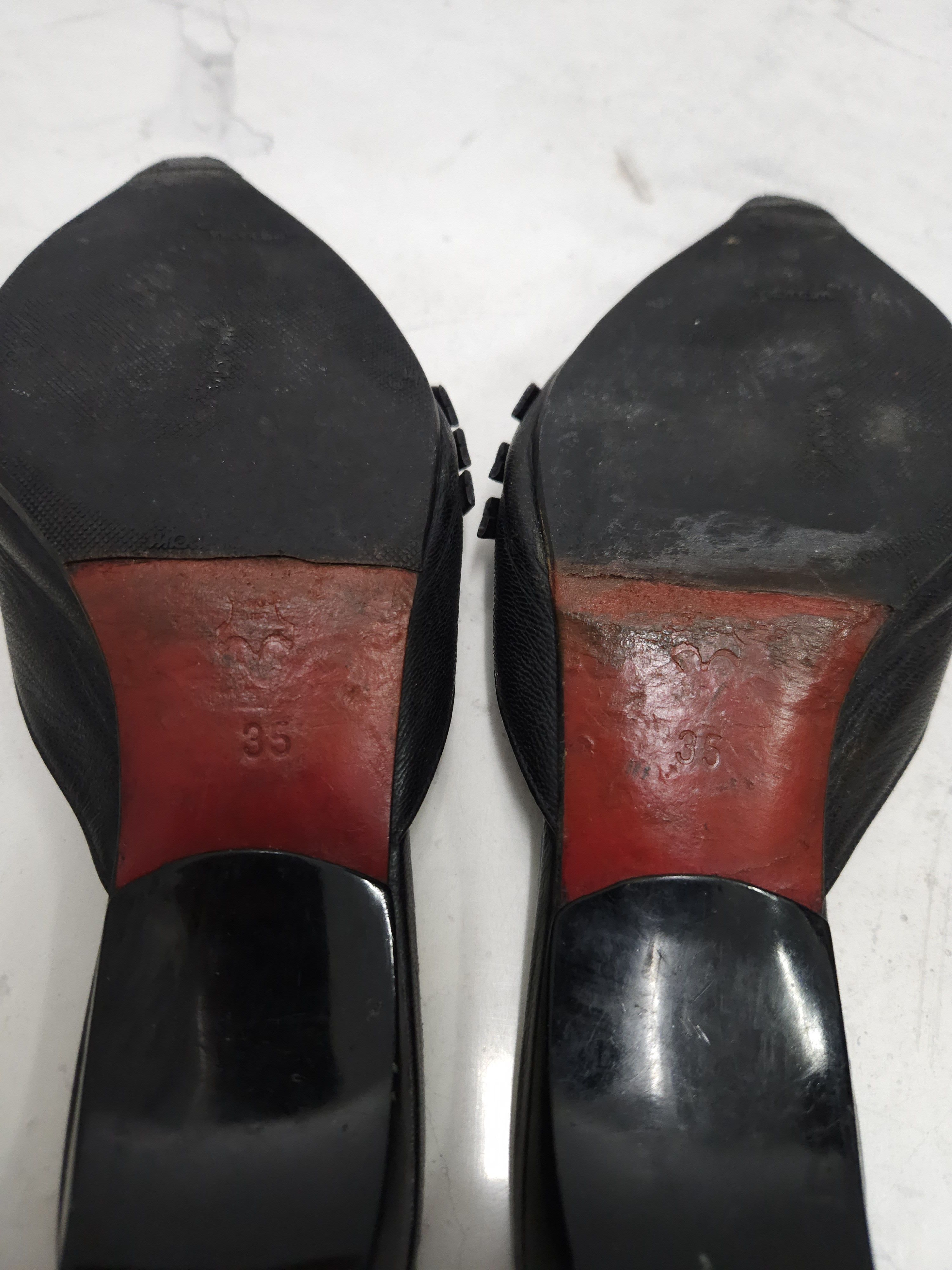 Vintage Archive y2k black leather pointed toe mules with buckles Size US 5 / IT 35 - 15 Thumbnail