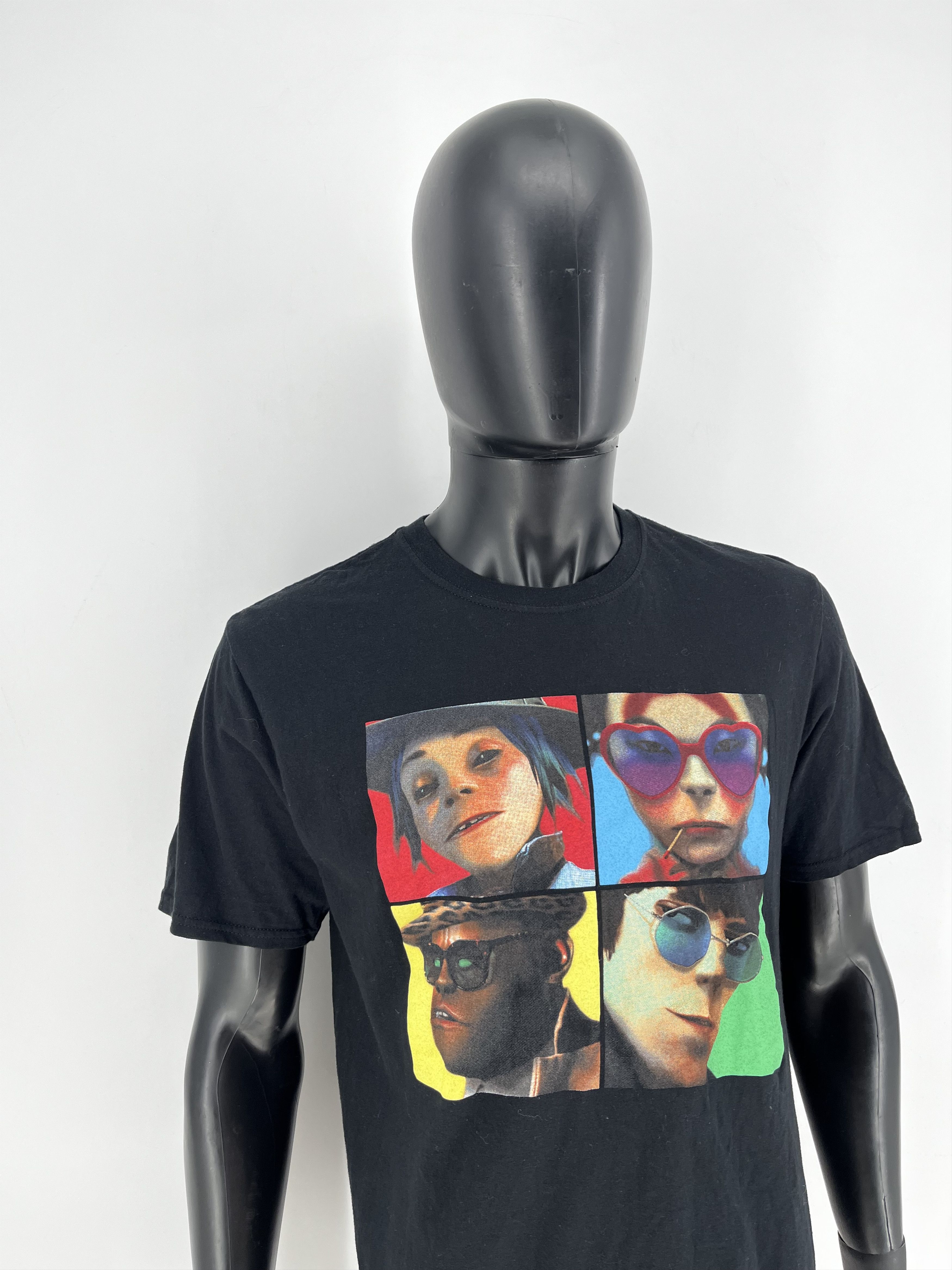 Band Tees Vintage GORILLAZ Band T-shirt Promo Album Size L Size US L / EU 52-54 / 3 - 4 Thumbnail