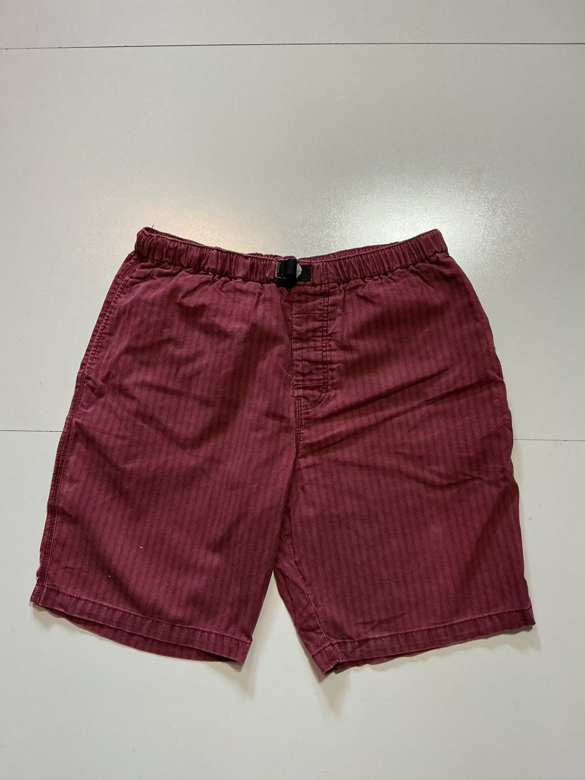 Vintage Vintage 90s Y2K Sostanza Apparel Striped Belted Shorts Size US 38 / EU 54 - 1 Thumbnail