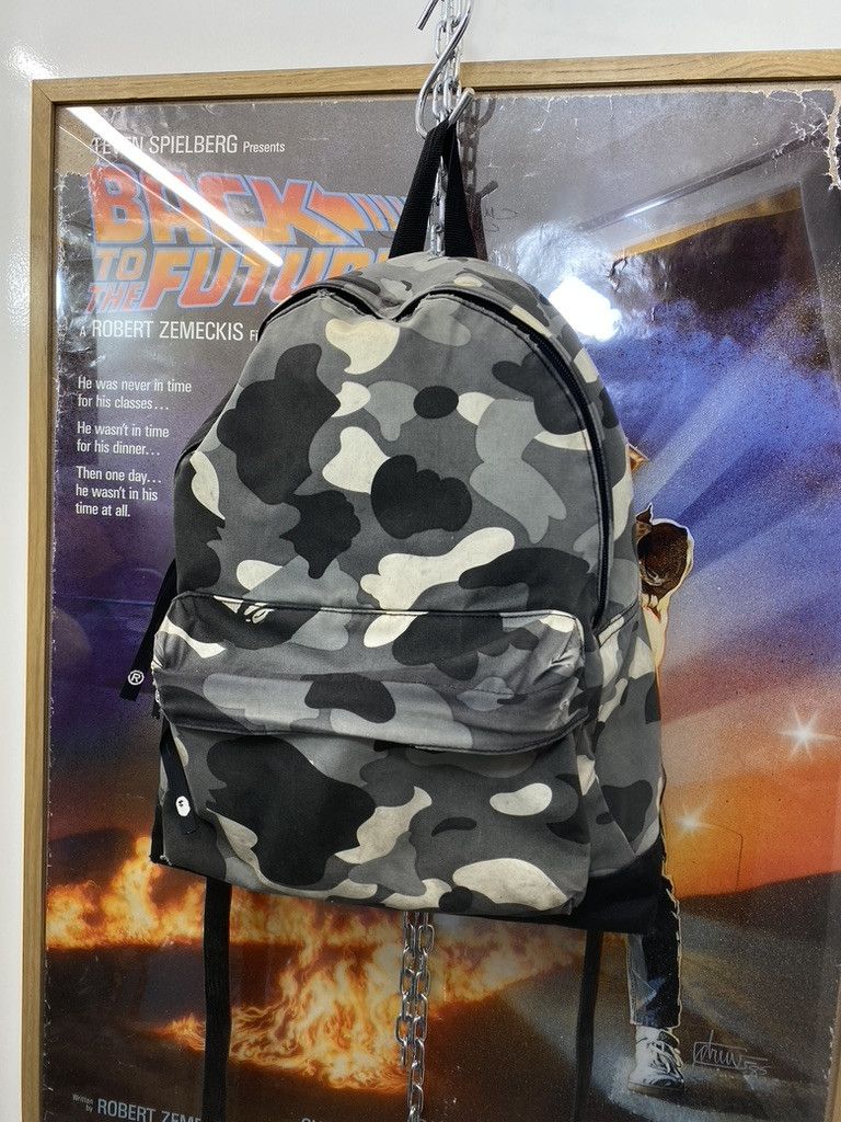 Bape 2000s A Bathing Ape Glow In The Dark City Camo Day Backpack Size ONE SIZE - 5 Thumbnail
