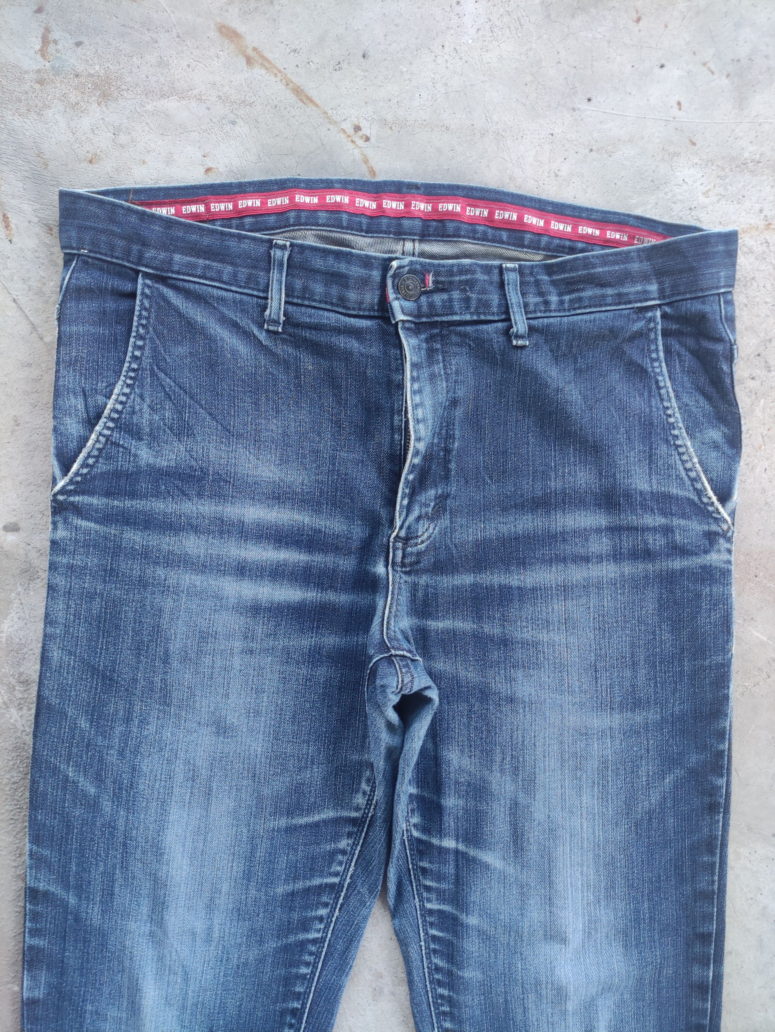 Edwin Vintage Edwin Japan Distressed Fader Denim Jean Size US 36 / EU 52 - 3 Thumbnail