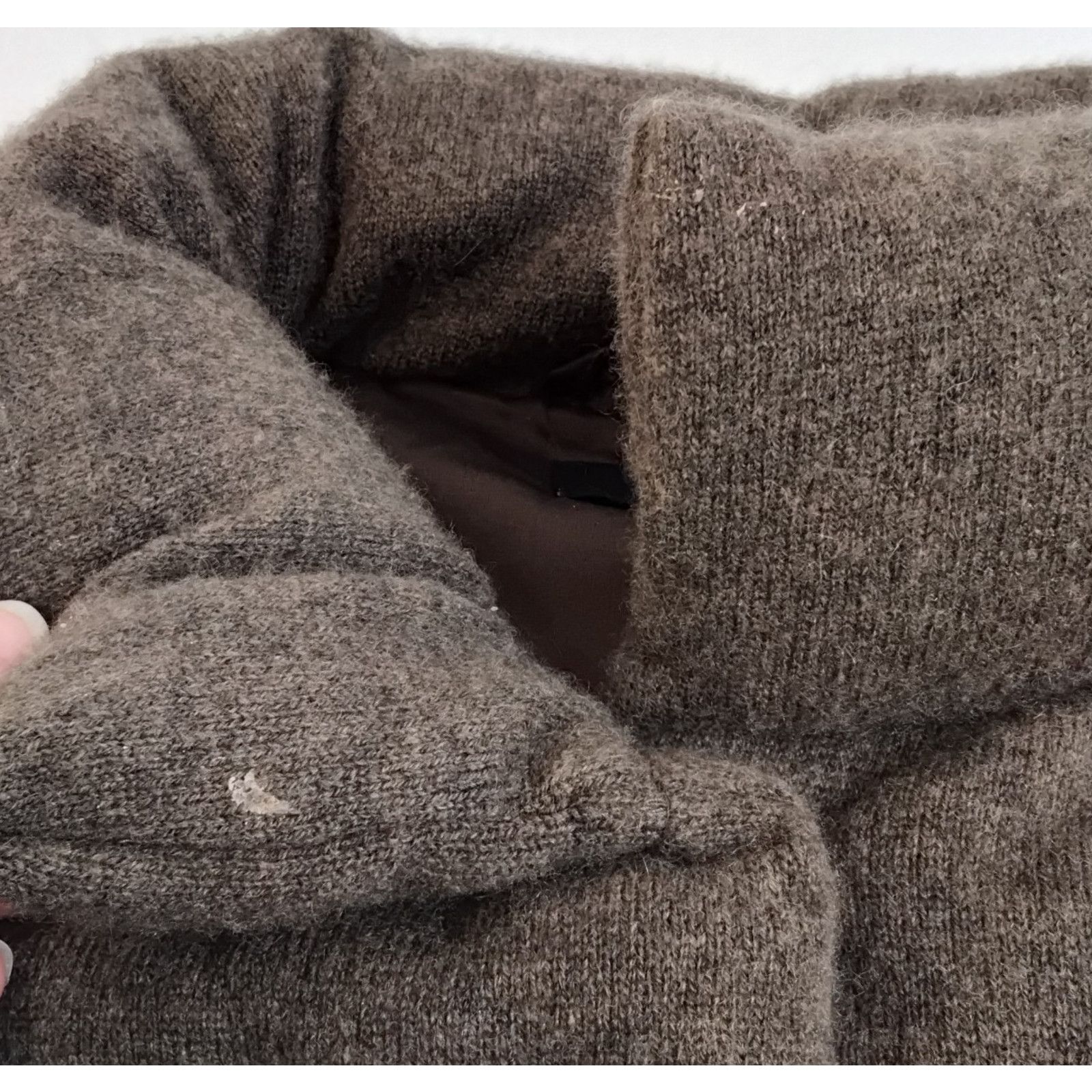 Quince Quince Mongolian Cashmere Puffer Vest Women M Brown Pilling Size M / US 6-8 / IT 42-44 - 5 Thumbnail