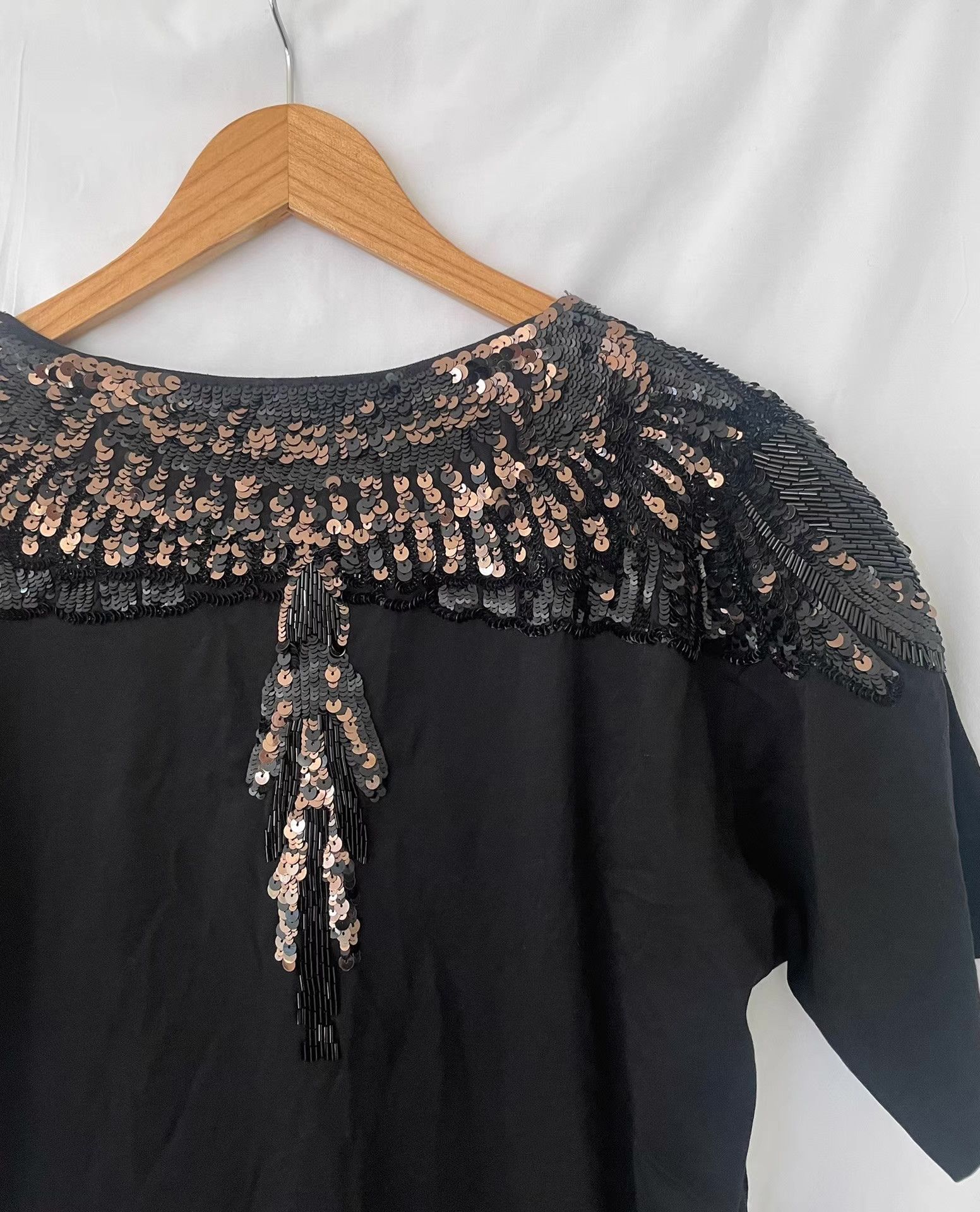 Marcelo Burlon Marcelo Burlon Sequin Short-sleeve T-shirt Ｑ21 Size US S / EU 44-46 / 1 - 4 Thumbnail