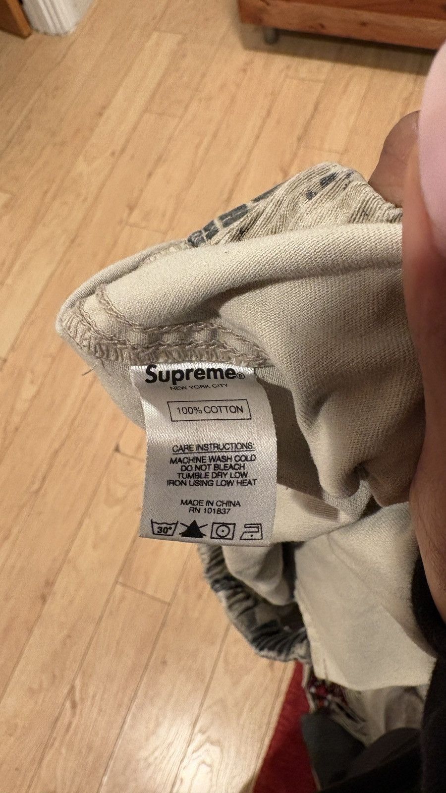 Supreme Supreme Is Love Pants Size US 34 / EU 50 - 6 Thumbnail