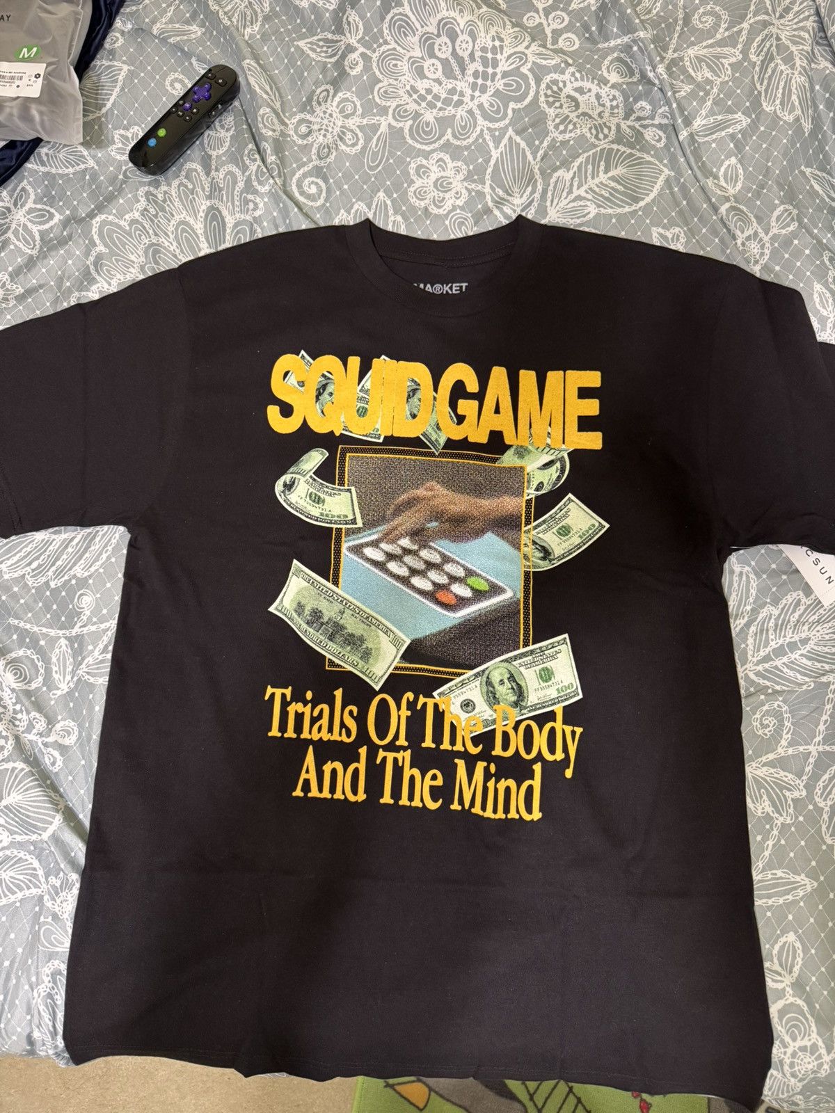 Market Market Netflix Squid Game Shirt Size US L / EU 52-54 / 3 - 1 Thumbnail