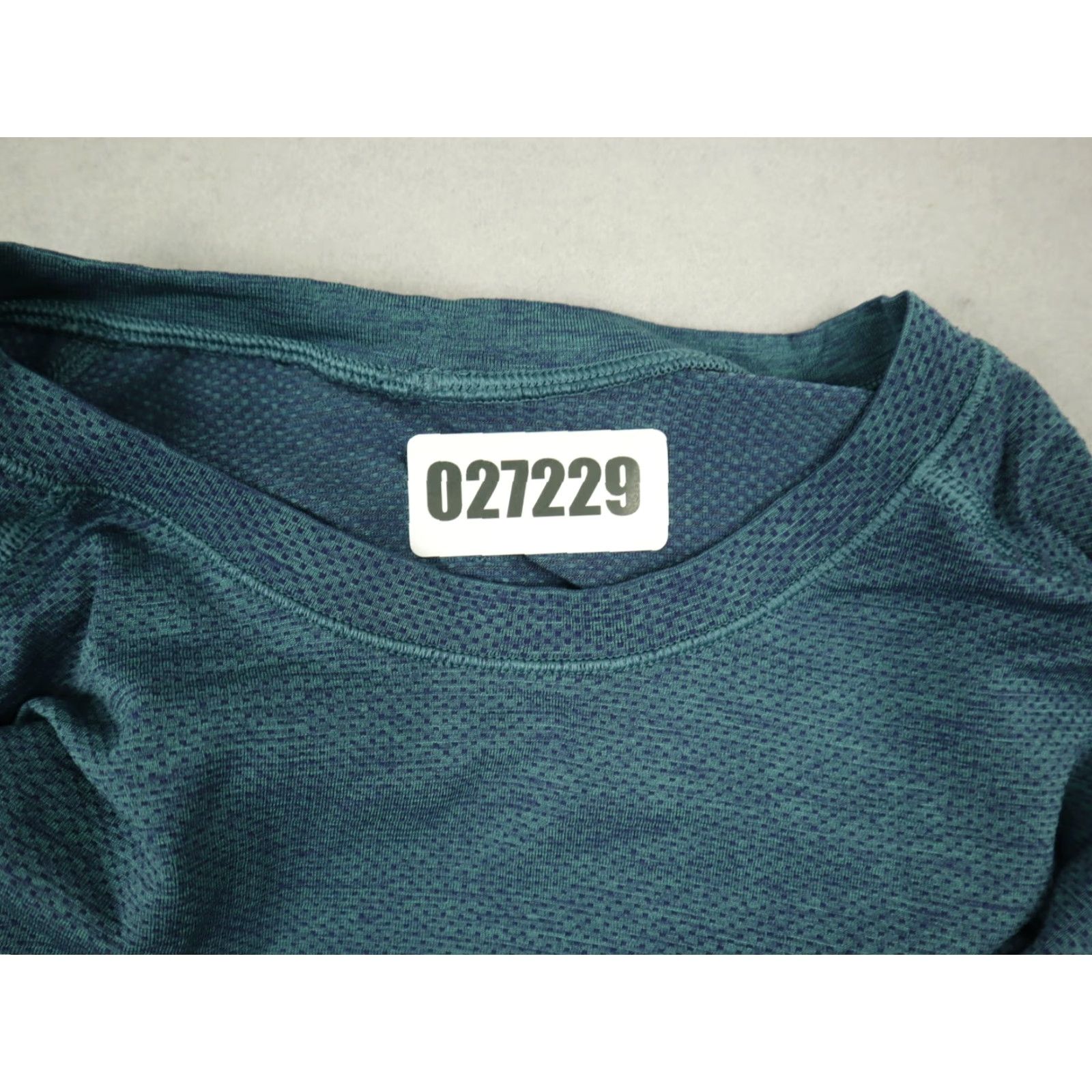 Lululemon Lululemon Shirt Men Medium Blue Solid Tee Long Sleeve Crewneck Pullover Running Size US M / EU 48-50 / 2 - 6 Thumbnail