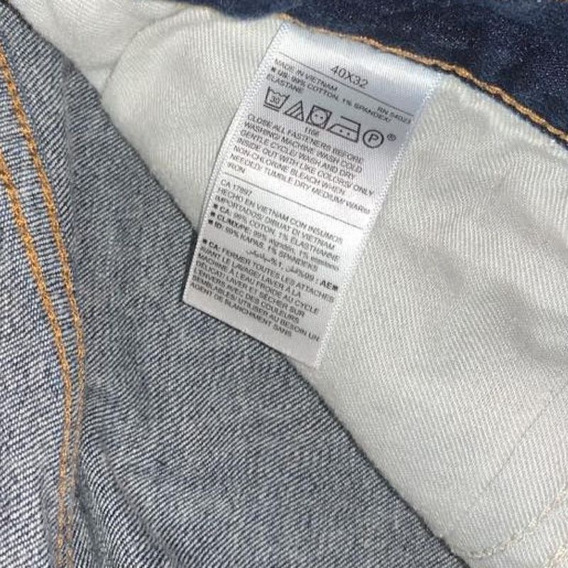 Old Navy Old Navy Straight Athletic Built-In Flex Jean Dark Men 40x32 Size US 40 / EU 56 - 4 Thumbnail