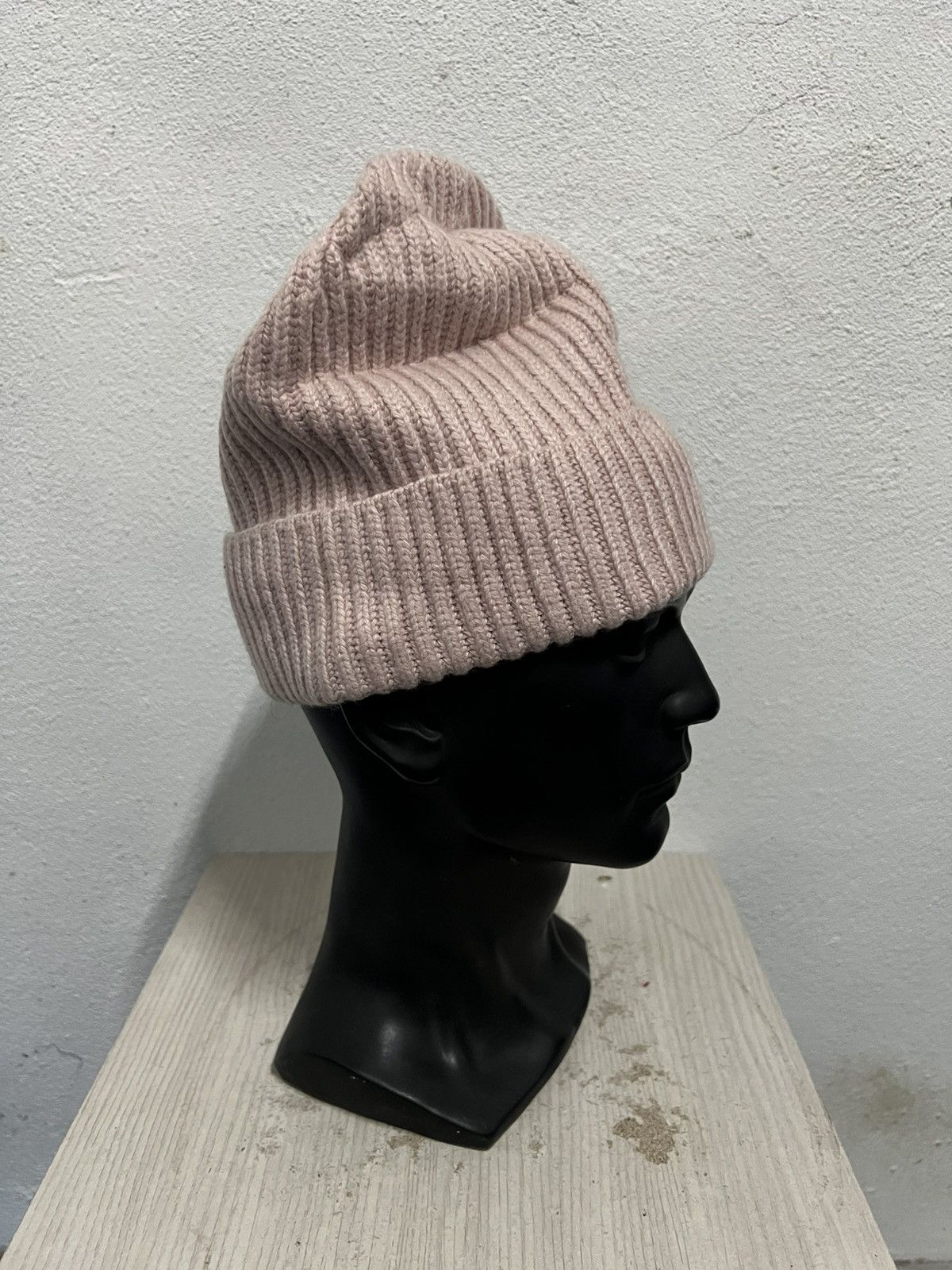 Vintage Vintage H&M Plain Beanie Hat Size ONE SIZE - 4 Thumbnail