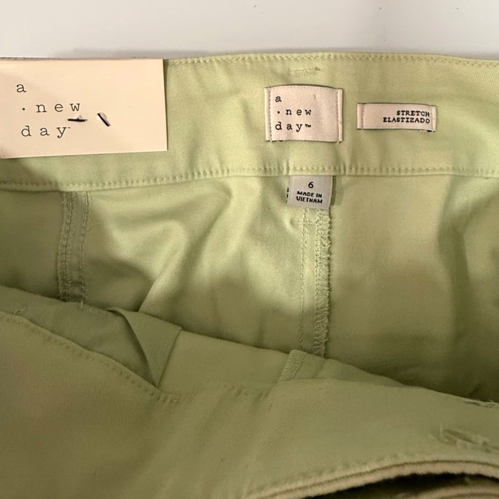 Vintage A New Day Pants Women 6 Sage Green Cargo High Rise Tapered Slim Utility Gorpcore Size 28" / US 6 / IT 42 - 5 Thumbnail