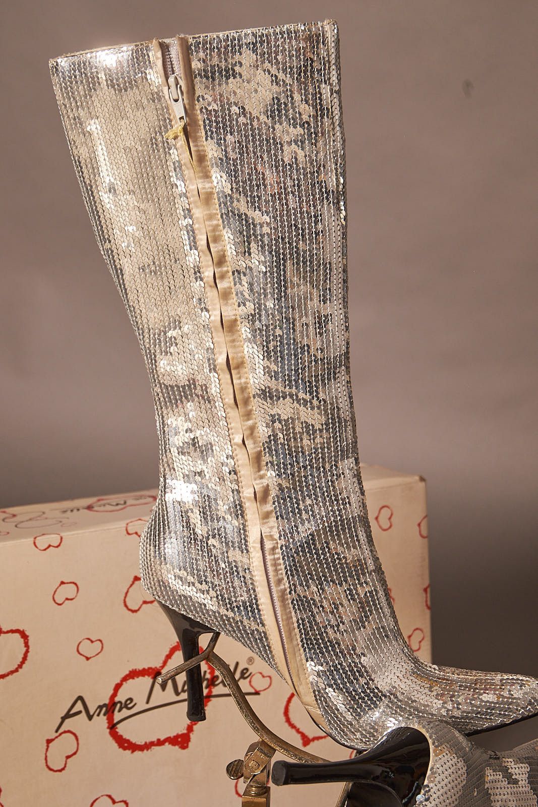 Other 90s Silver Sequin Knee High ZipUp Heeled Boots Size US 8.5 / IT 38.5 - 6 Thumbnail