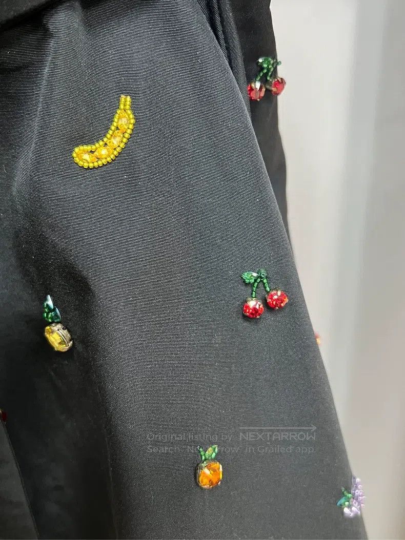 Valentino Valentino Fruit-embellished bubble skirt with diamonds Size S / US 4 / IT 40 - 4 Thumbnail