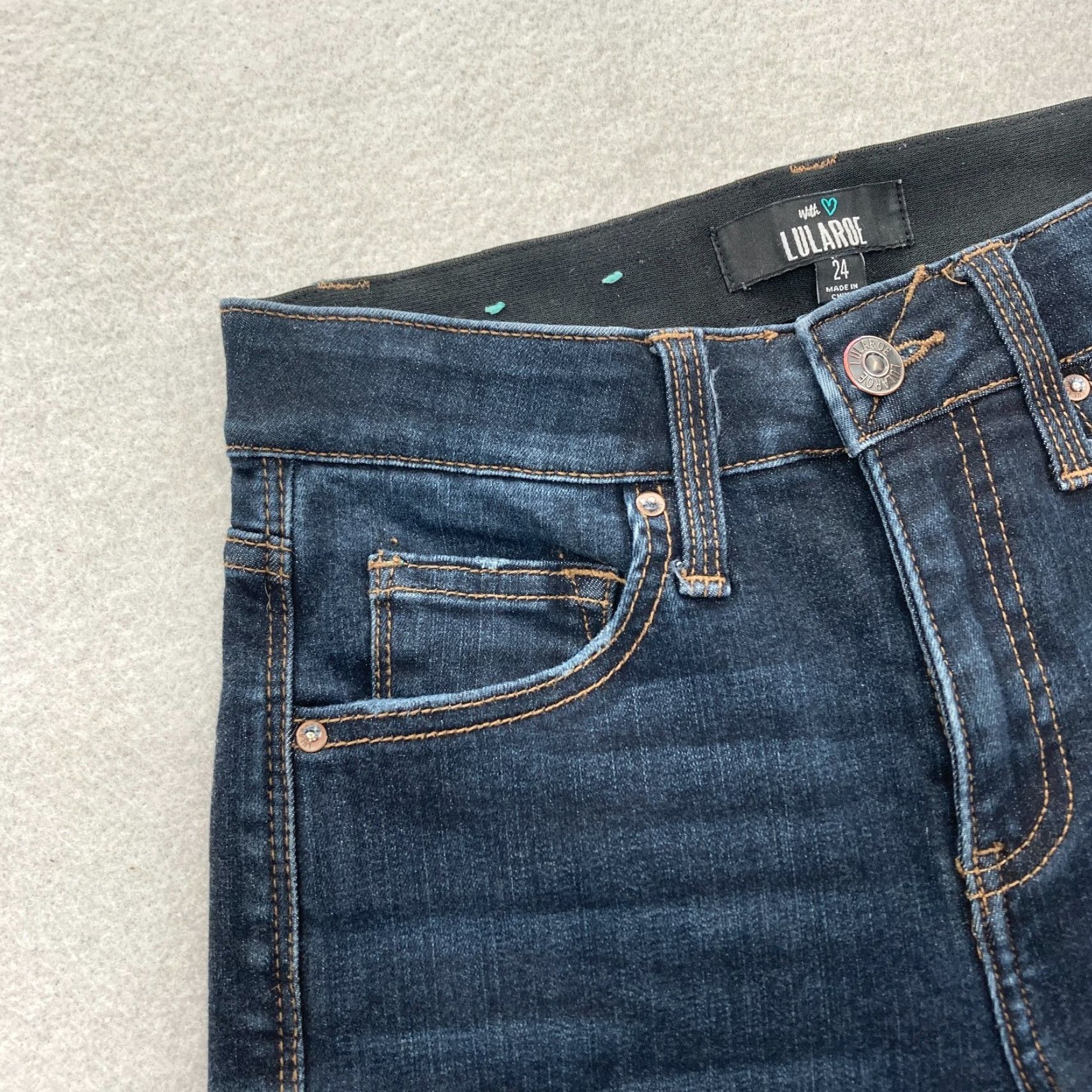 Vintage LuLaRoe With Love Jeans Women's 24 Skinny Dark Blue Stretch Denim Distressed Size 42" / US 20 - 4 Thumbnail