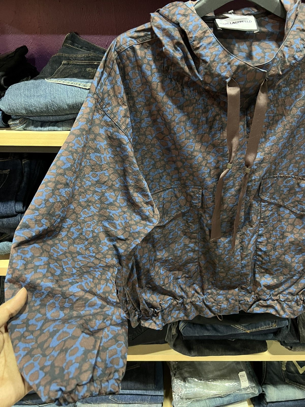 Designer × Karl Lagerfeld KARL LAGERFELD NYLON BLOUSE JACKET Size L / US 10 / IT 46 - 4 Thumbnail