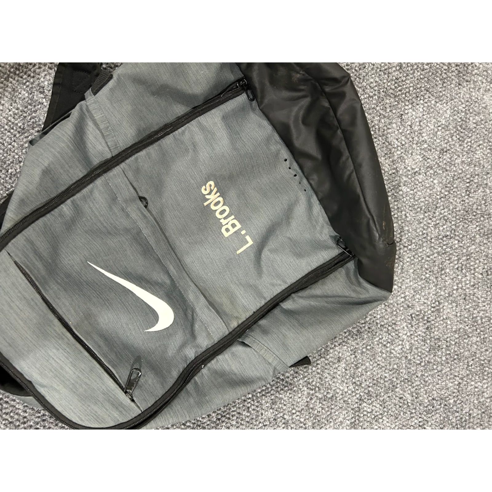 Nike Nike backpack Mens OS gray black athletic school sports Medium Gray Classic Backpack Mens Size ONE SIZE - 7 Thumbnail