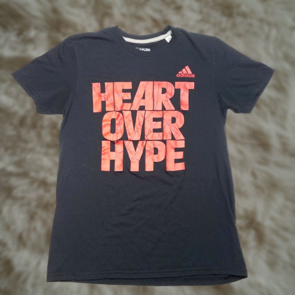 Adidas ADIDAS Heart Over Hype Graphic T-Shirt Black Adidas Shirt Adult Small S Short Sleeve Crew Neck Men’s Black S Graphic USA Size US S / EU 44-46 / 1 - 1 Thumbnail