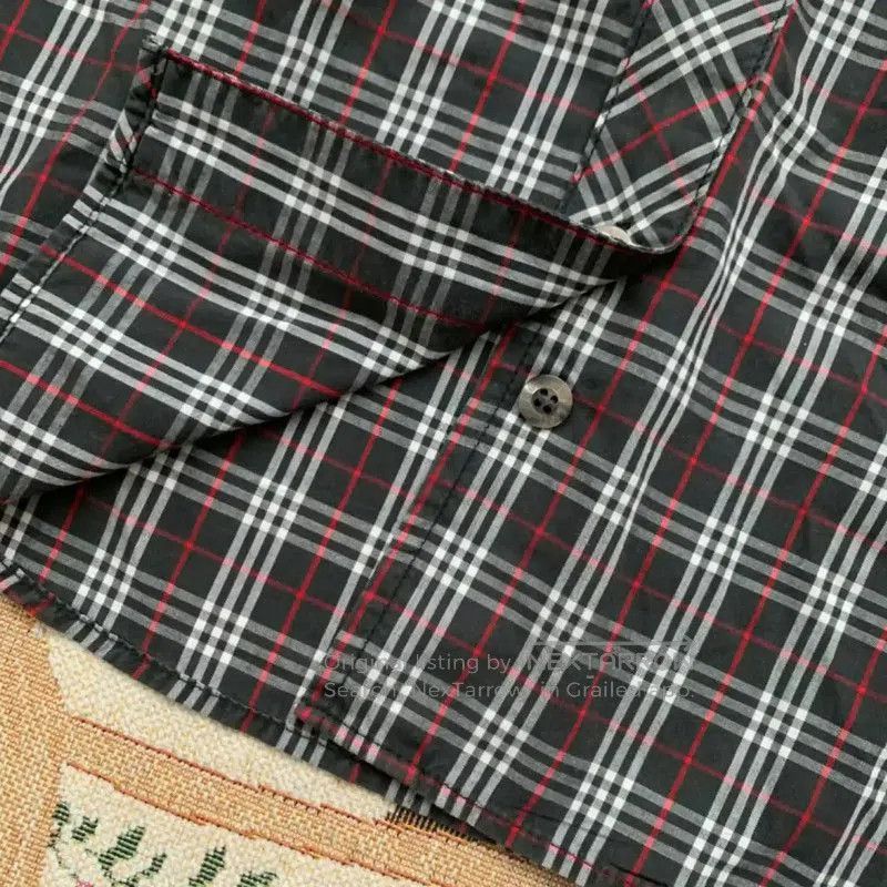Burberry Burberry Black Cotton Long Sleeve Shirt. Size M / US 6-8 / IT 42-44 - 4 Thumbnail