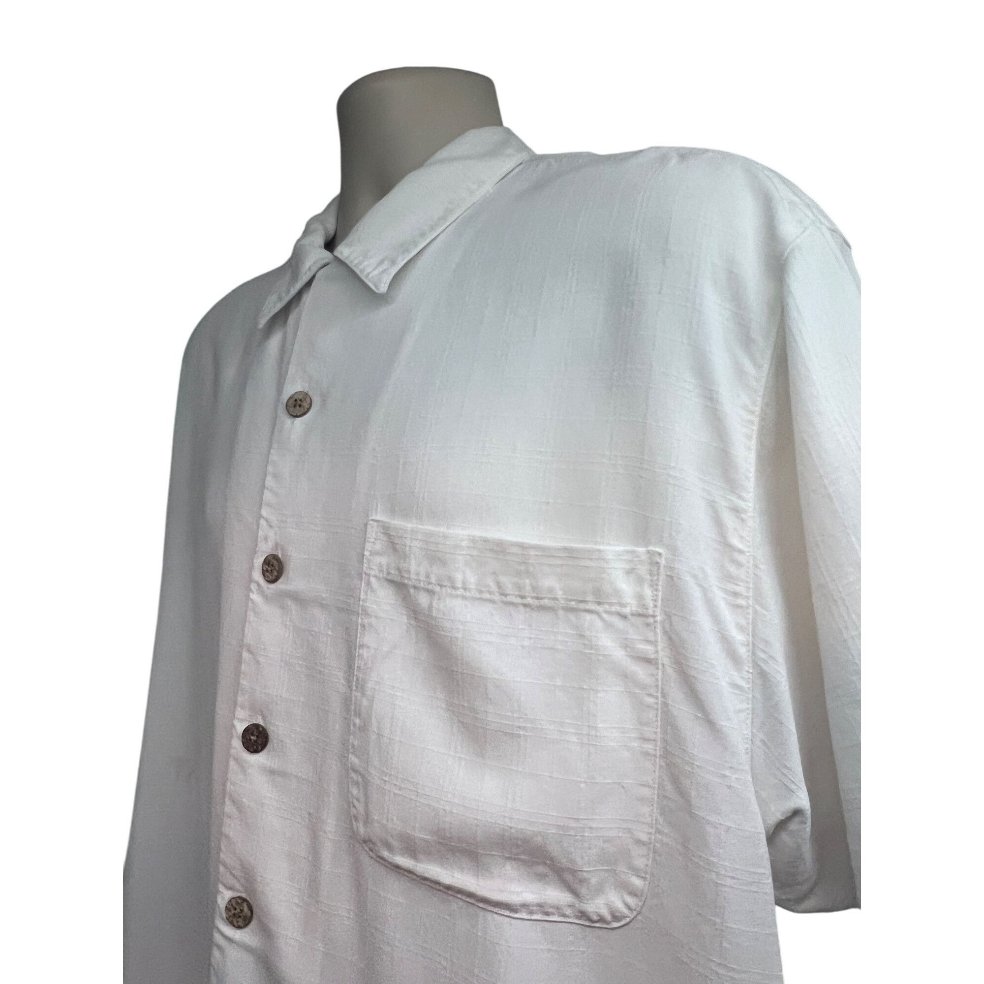 Tommy Bahama Tommy Bahama Mens Vintage White Embroidered Button Up Shirt Size US L / EU 52-54 / 3 - 5 Thumbnail