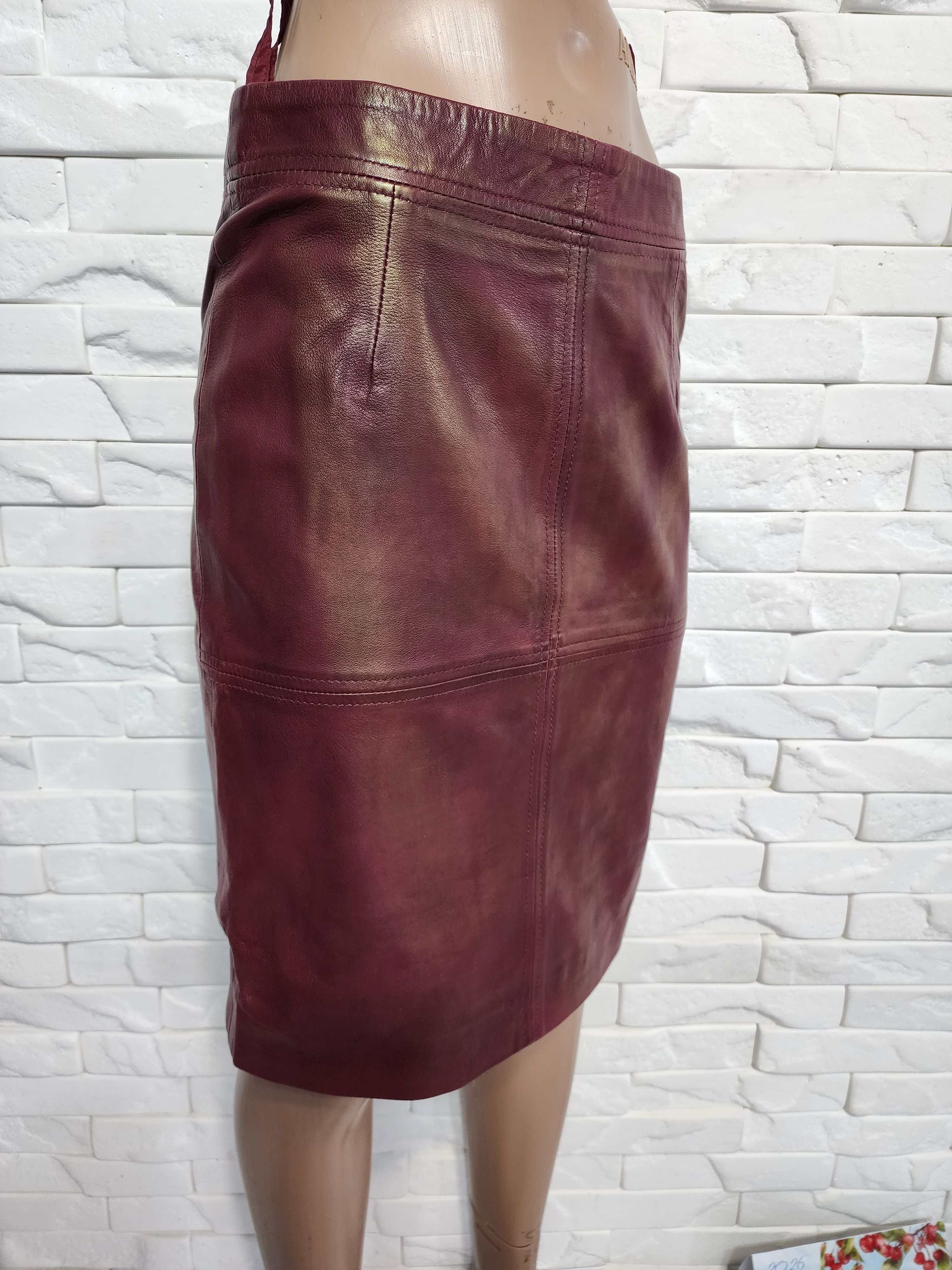 Marks & Spencer Red Leather Skirt Size 29" - 3 Thumbnail