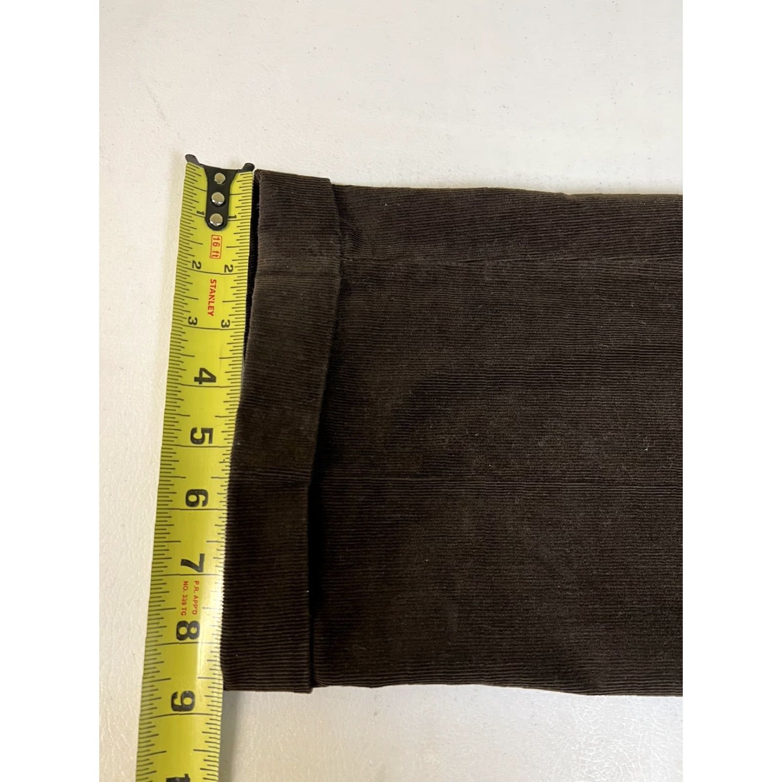 Polo Ralph Lauren Polo Ralph Lauren Corduroy Chino Pants Brown Pleated Cuffed Men's 38x29 Regular Straight Inseam 29 in Size US M / EU 48-50 / 2 - 6 Thumbnail