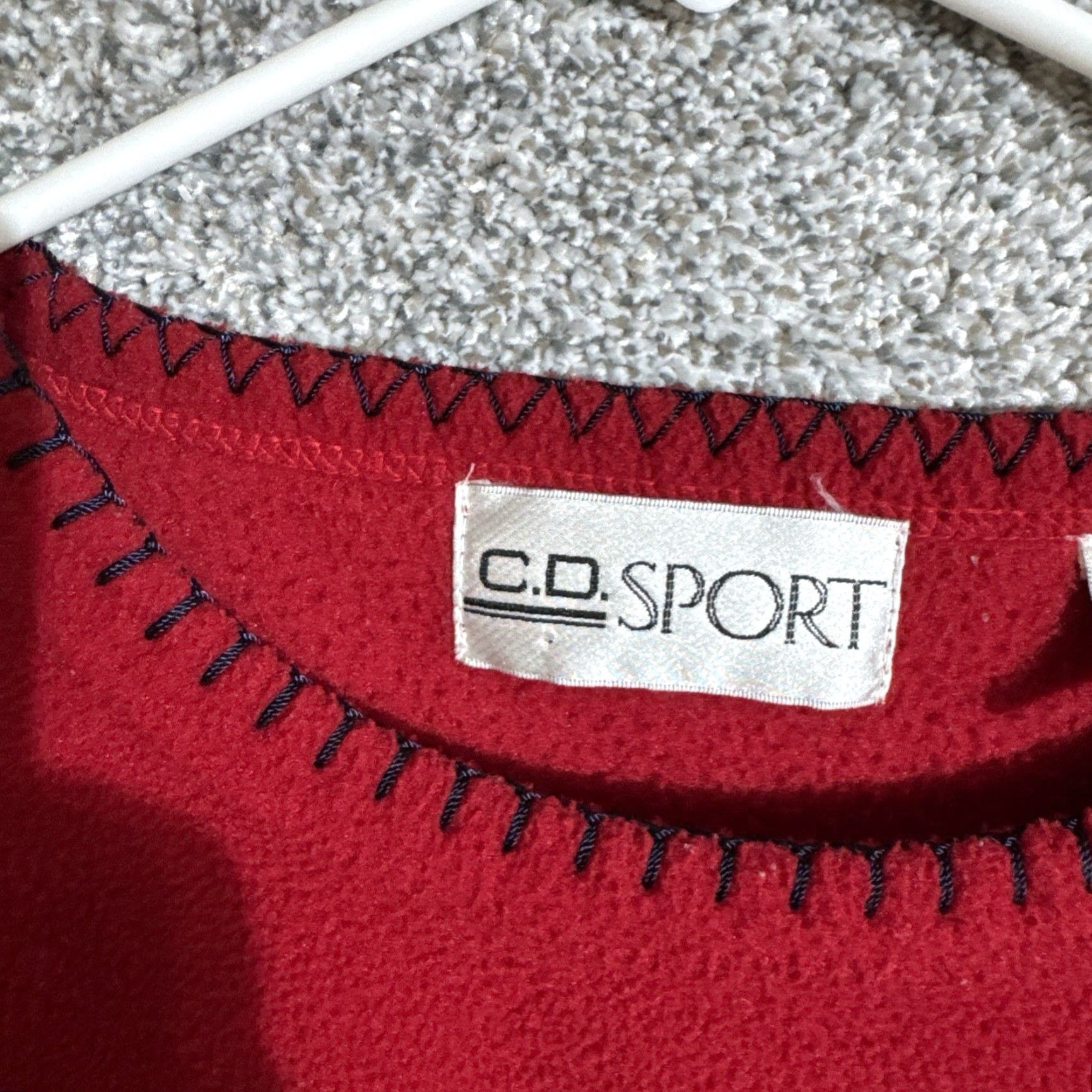 Etro CD Sport Sweatshirt Womens Large Embroidered Snowman Christmas Holiday Cozy Pullover Red Fleece Polyester Sweatshirt Size L / US 10 / IT 46 - 5 Thumbnail