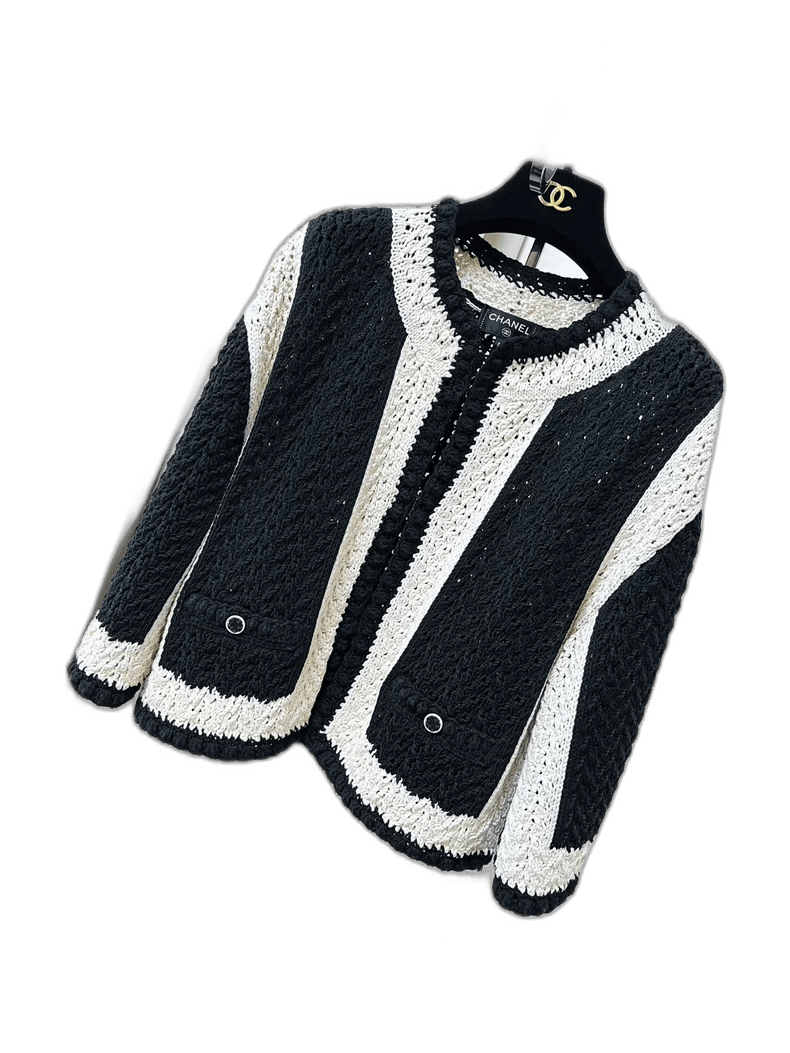Chanel Chanel Black and White Knit Cardigan Jacket Size M / US 6-8 / IT 42-44 - 1 Thumbnail