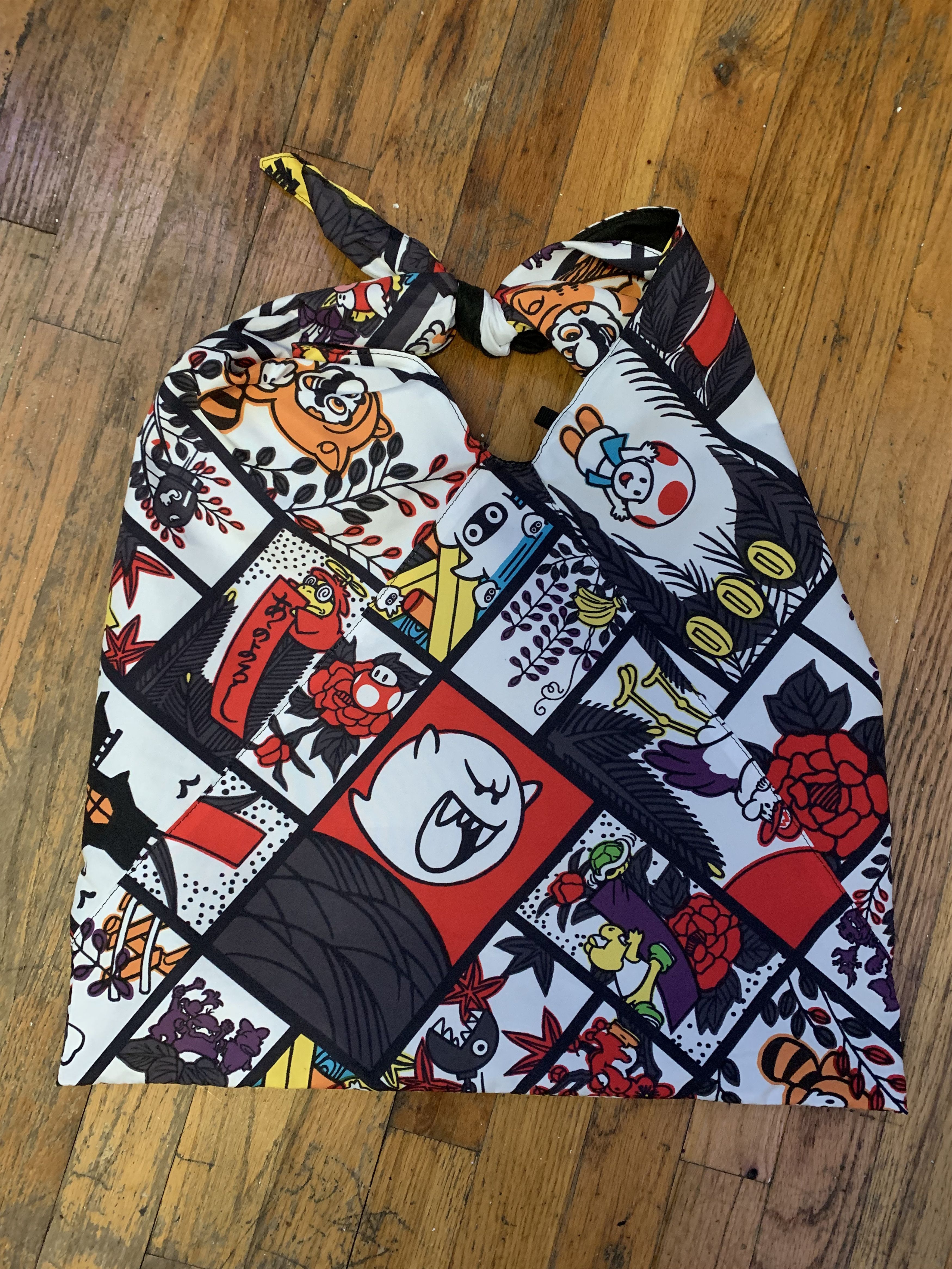 Nintendo MULTI REVERSIBLE NINTENDO Tie HoldAll Tote ⊛ New w/ Flaw Size ONE SIZE - 2 Thumbnail