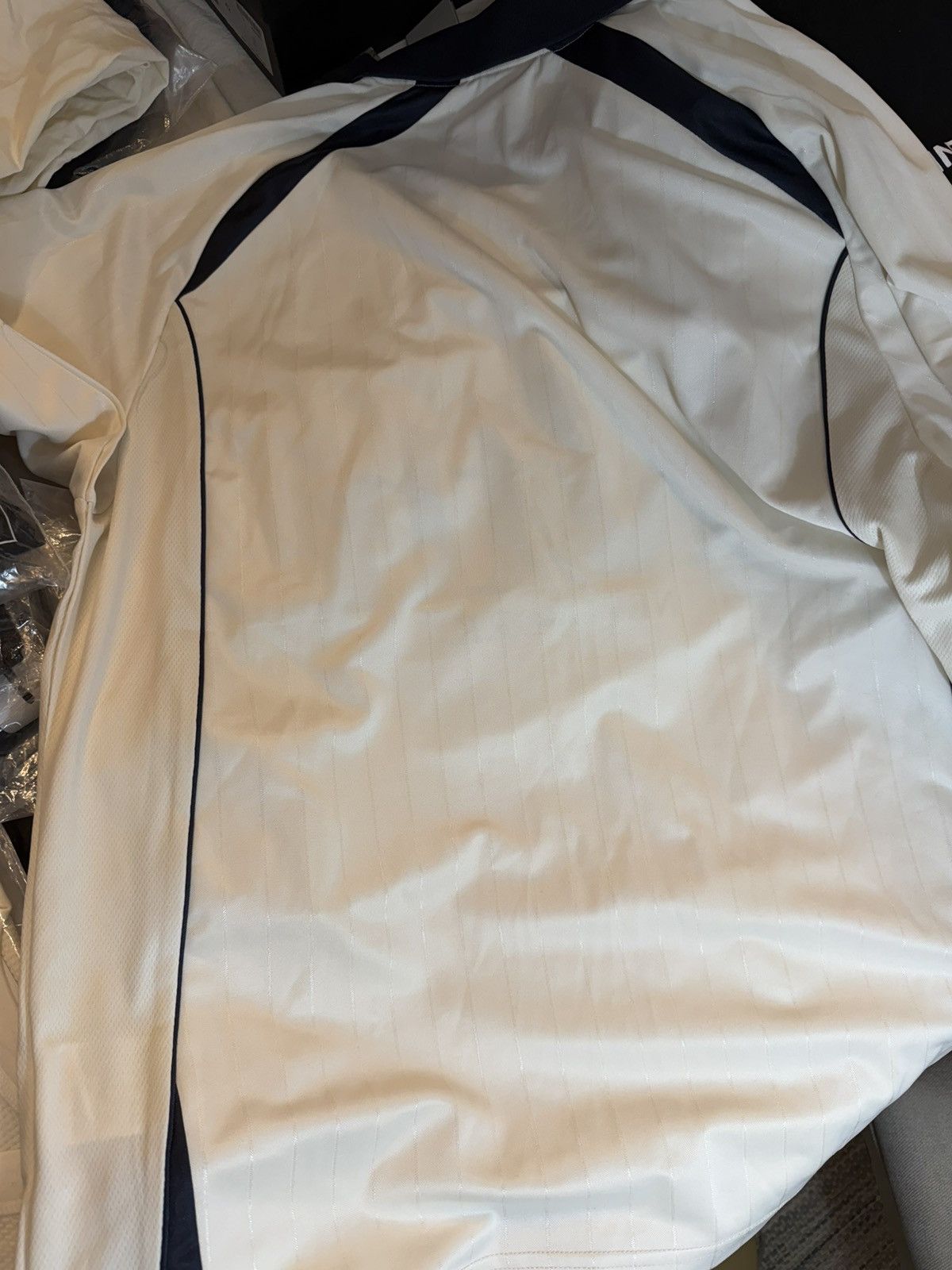 Kith Kith NY Edison Soccer Jersey top size large Size US L / EU 52-54 / 3 - 10 Thumbnail