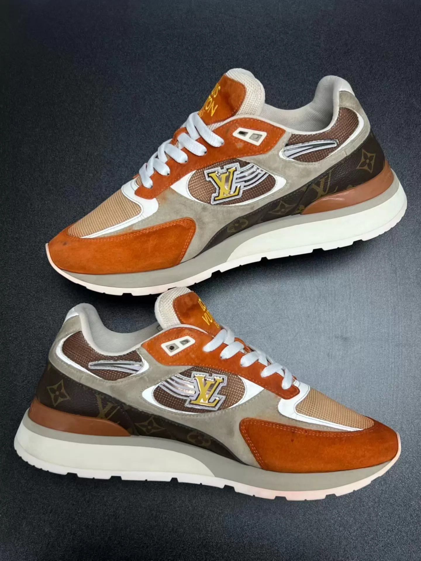 Louis Vuitton LV RUN AWAY Tenis Orange UK7.5/41.5 Size US 8.5 / EU 41-42 - 6 Thumbnail