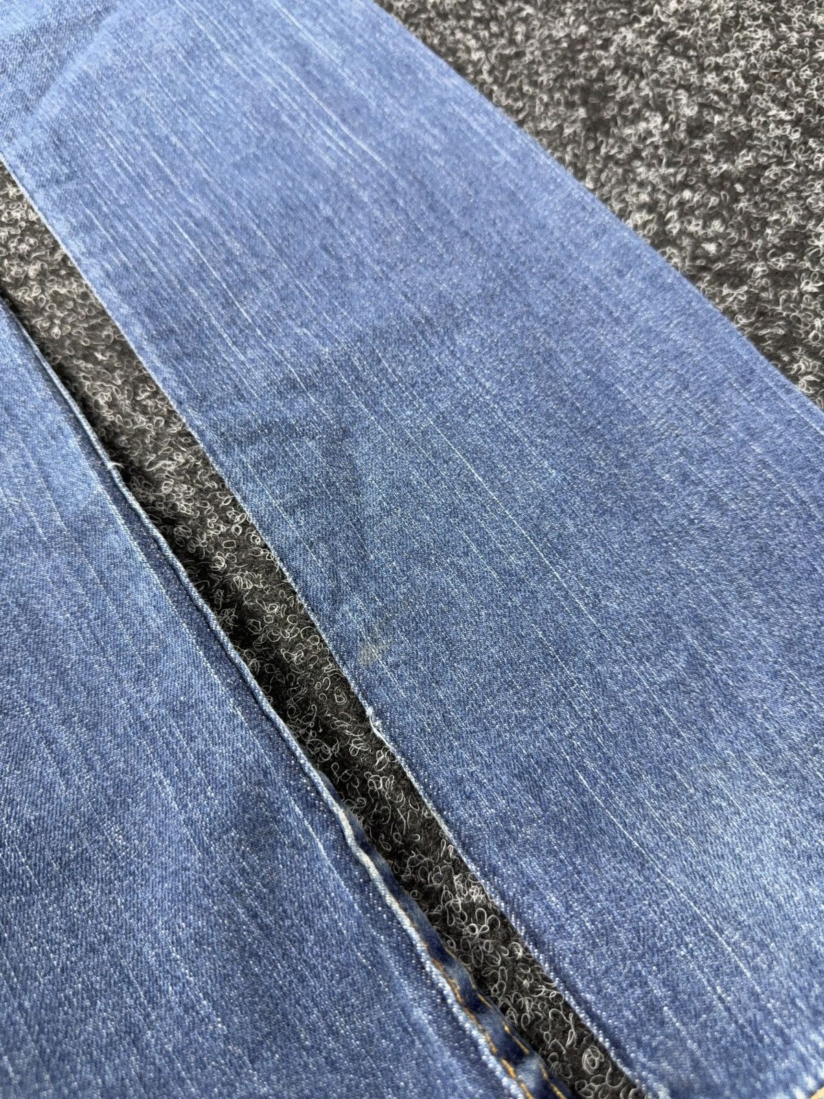 True Religion 00s True Religion USA Dirty Distressed Y2K Bootcut Jeans USA Size 25" / US 0 / IT 36 - 18 Thumbnail