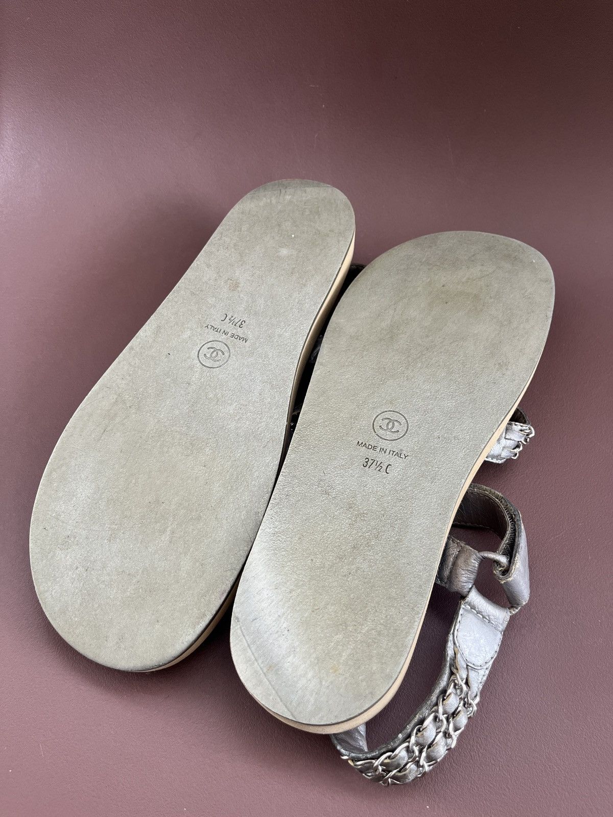Chanel Metallic Lambskin Chain Sandals Size US 7.5 / IT 37.5 - 7 Thumbnail