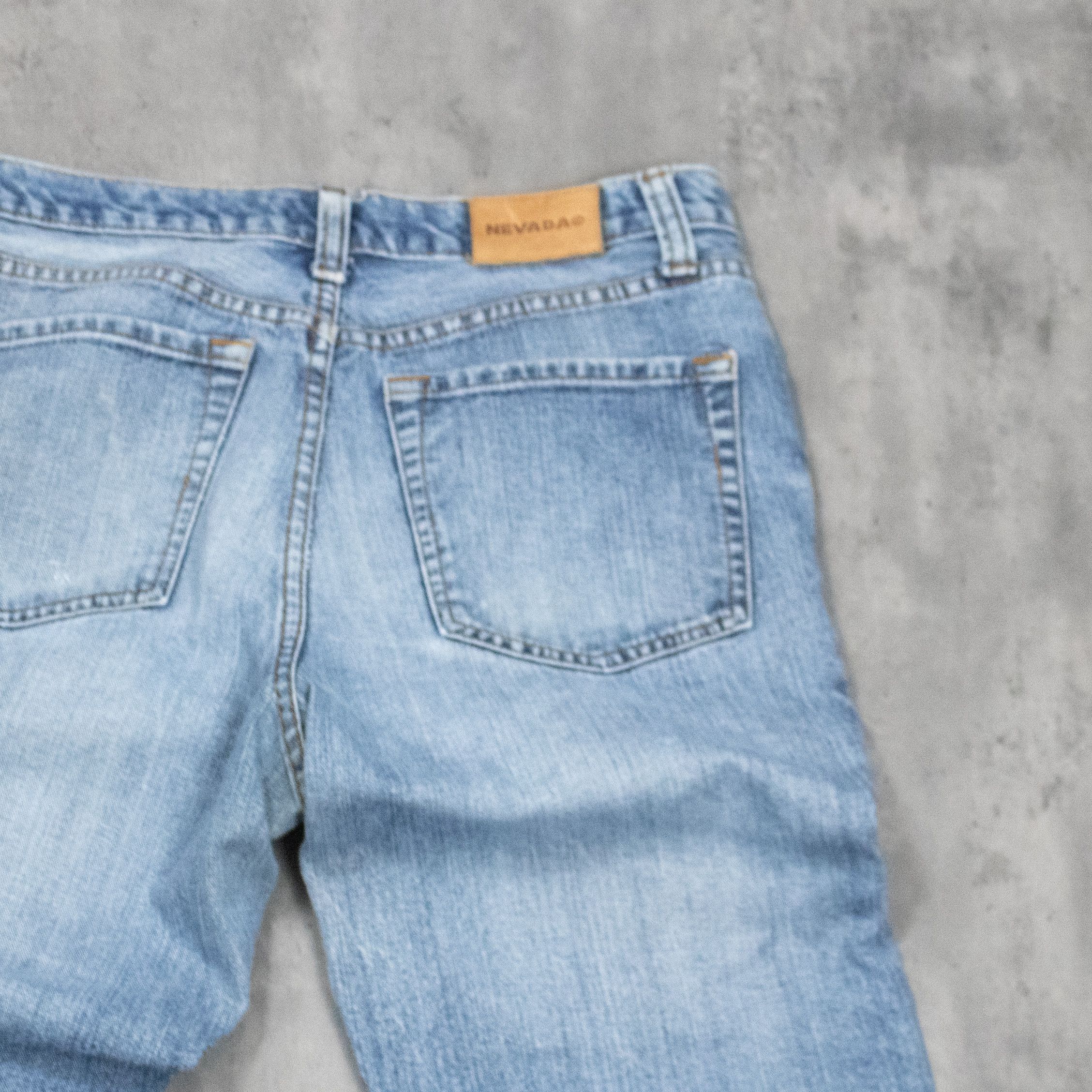 Japanese Brand Y2K 00's Midwash Baggy Relax Fit Wide Legged Denim Pant's Size US 34 / EU 50 - 14 Thumbnail