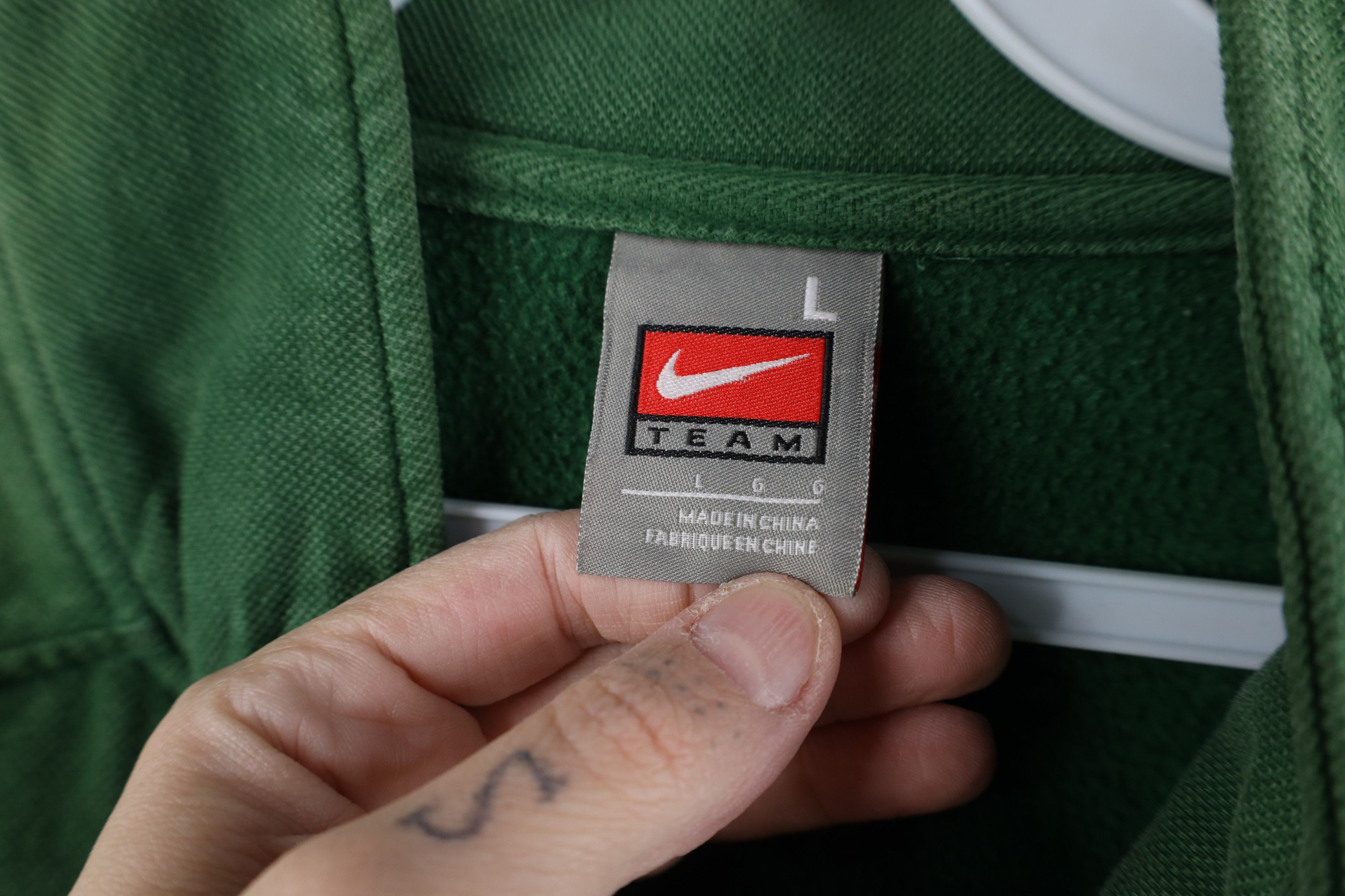 Nike Vintage Nike Swoosh Michigan State University Sweatshirt Size US L / EU 52-54 / 3 - 10 Thumbnail