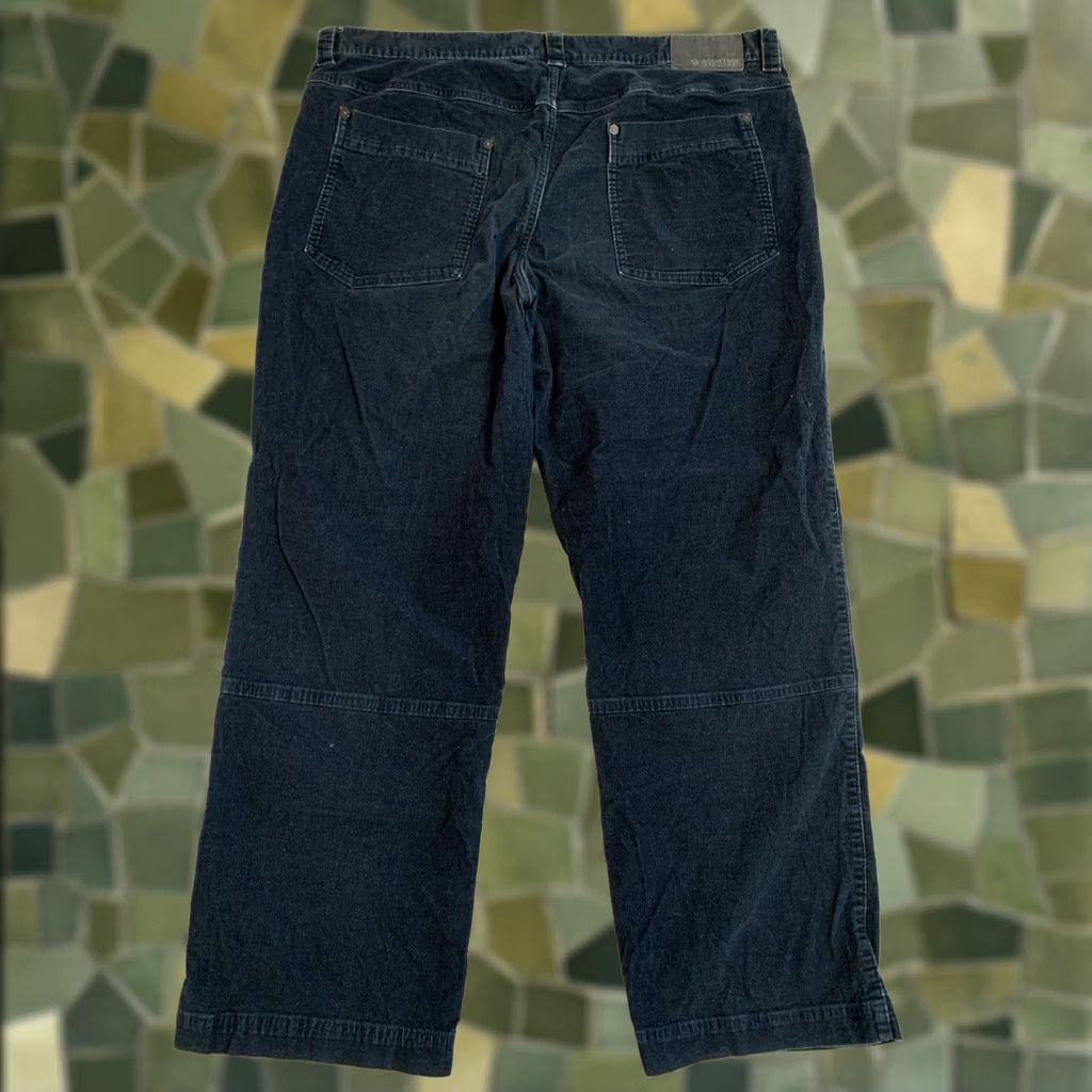 Mountain Hardwear VINTAGE Mountain Hardwear Pants Mens 42x32 Blue Corduroy Baggy Y2K Casual Outdoor Size US 42 / EU 58 - 1 Thumbnail