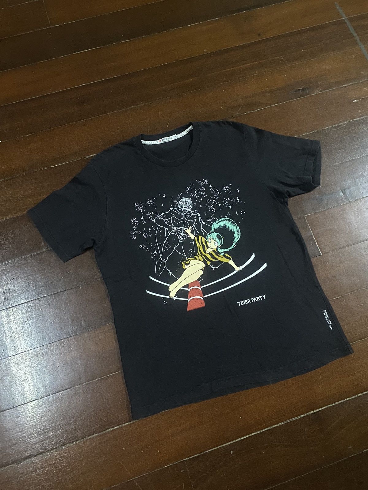 Anime × Japanese Brand × Vintage Vintage uniqlo X urusei yatsura lum invader tiger party Size US XL / EU 56 / 4 - 2 Thumbnail