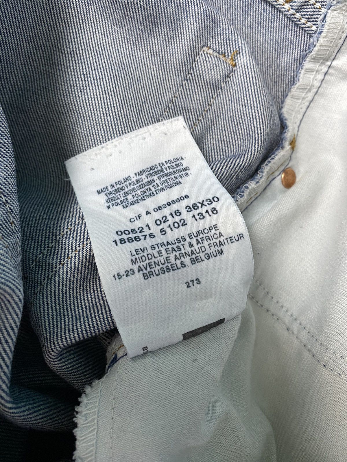 Levi's × Vintage Vintage Y2K Levi’s 521 baggy pants Size US 36 / EU 52 - 8 Thumbnail