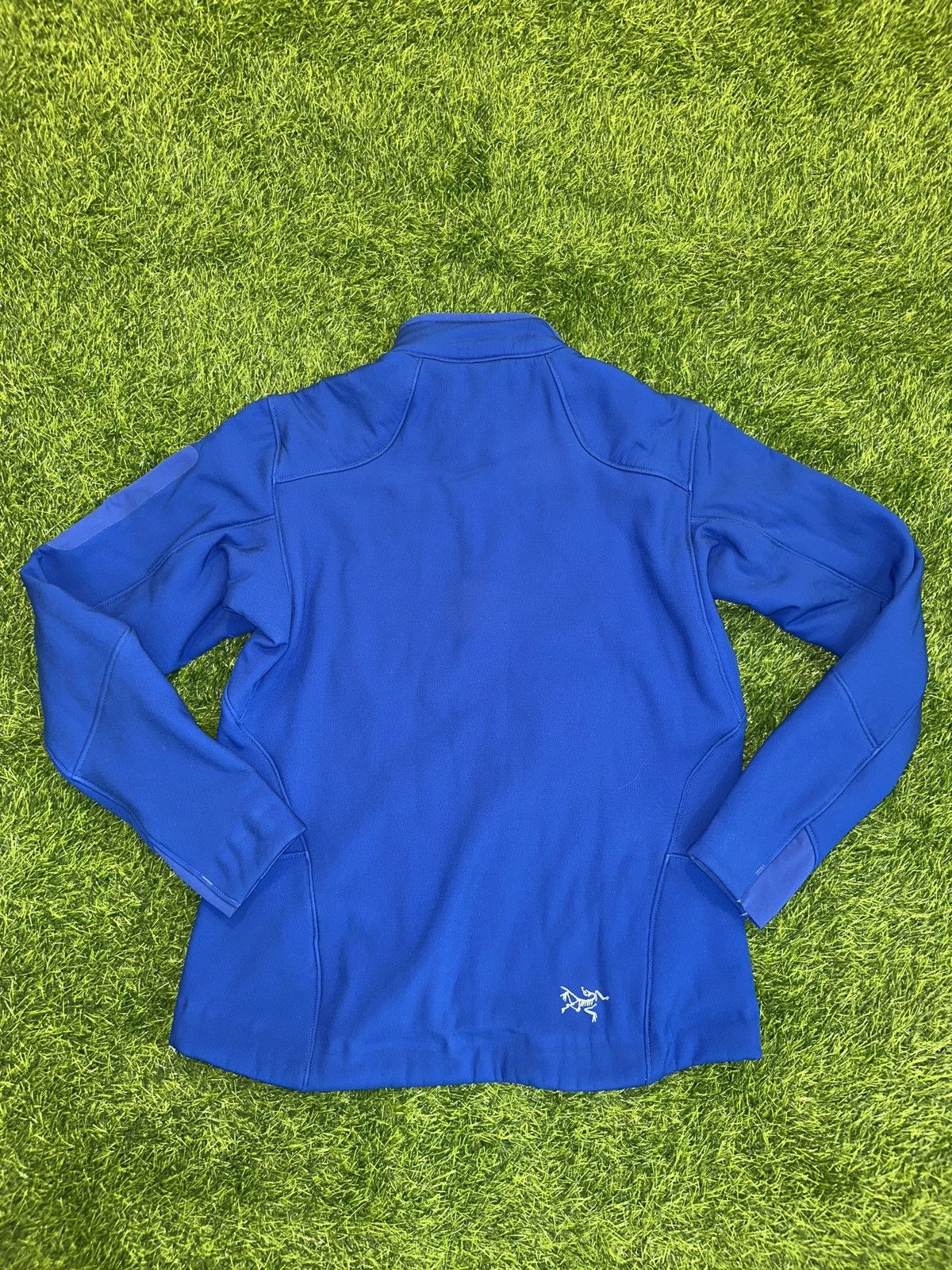 Arc'teryx Vintage arcteryx zip up jacket size WOMENS M 8-10 Size M / US 6-8 / IT 42-44 - 2 Thumbnail