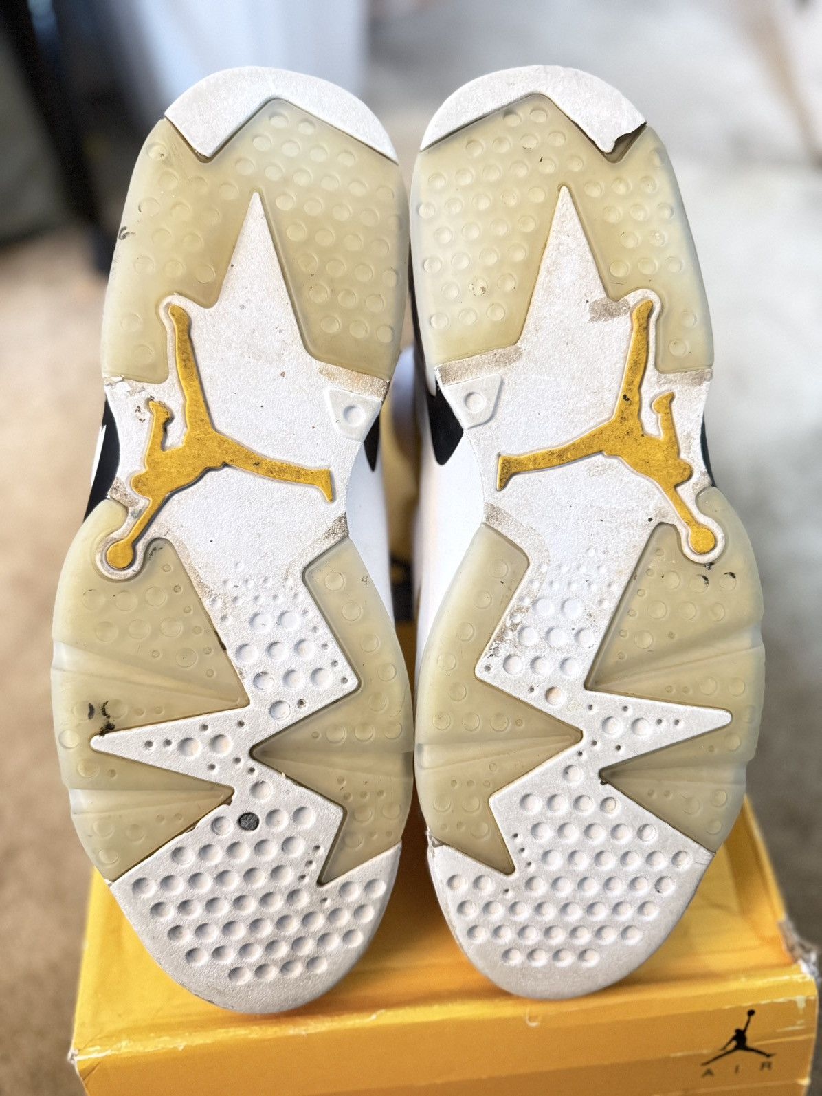 Jordan Brand Yellow Orchid Jordan 6 Size US 13 / EU 46 - 5 Thumbnail