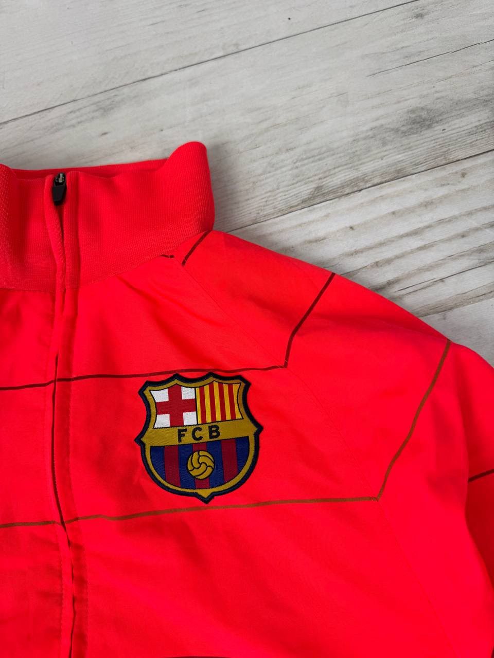 Nike Vintage Nike FC Barcelona 2009 2011 Track Jacket Soccer Size US S / EU 44-46 / 1 - 7 Thumbnail