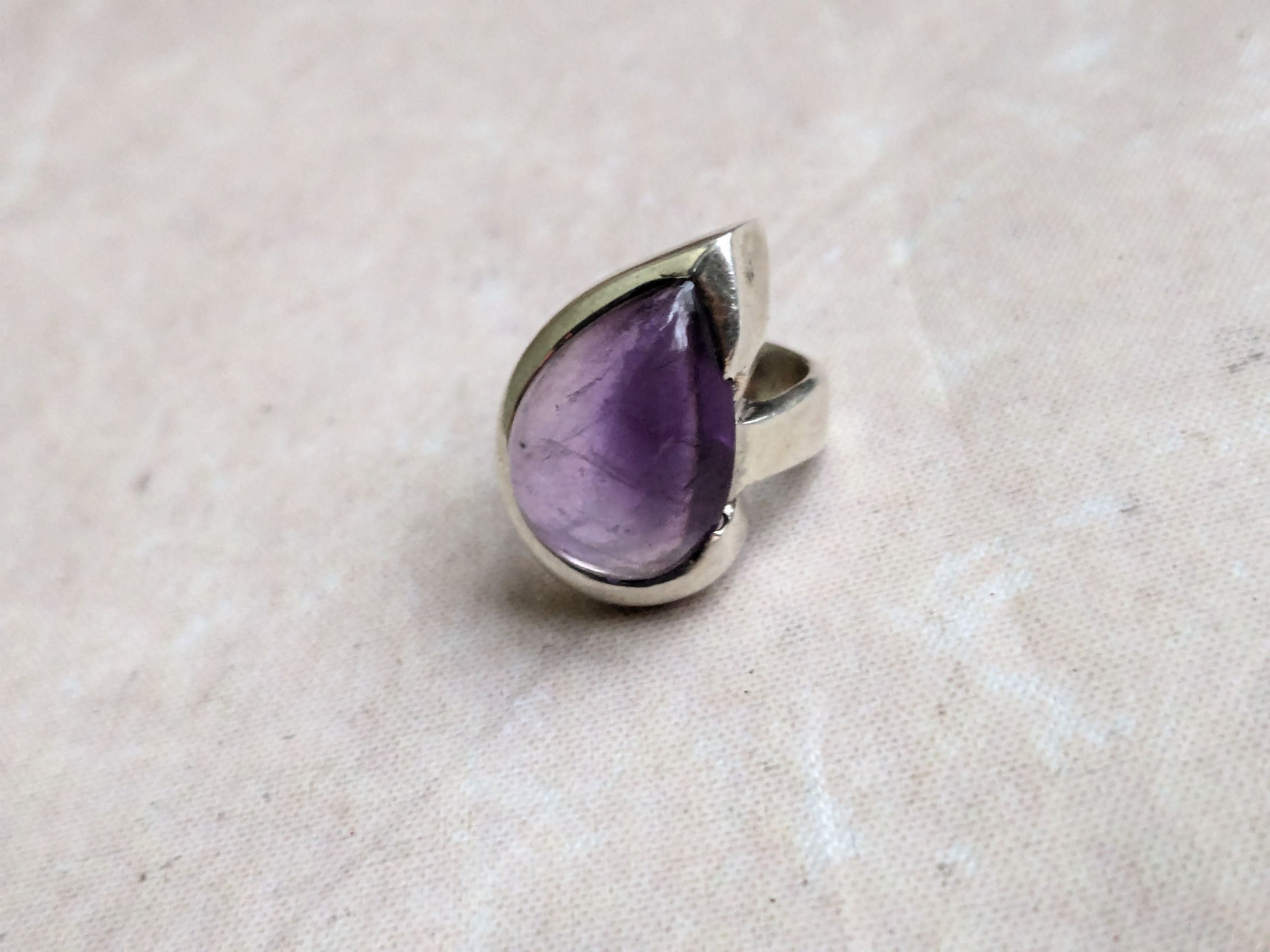 Sterling Silver Vintage Sterling Silver Ring Purple Amethyst 6 Teardrop Size ONE SIZE - 2 Thumbnail