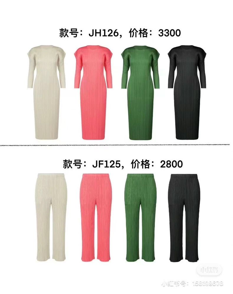 Issey Miyake Issey Miyake size:2 Rose-red pleated trousers Size 22" - 4 Thumbnail