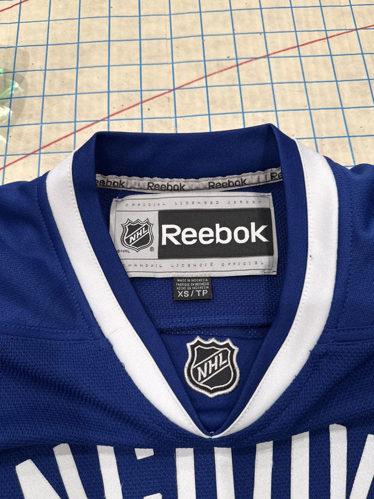 Reebok Reebok Vancouver Canucks Jersey 2015 Blue Mens Size XS Orca Size US XS / EU 42 / 0 - 8 Thumbnail